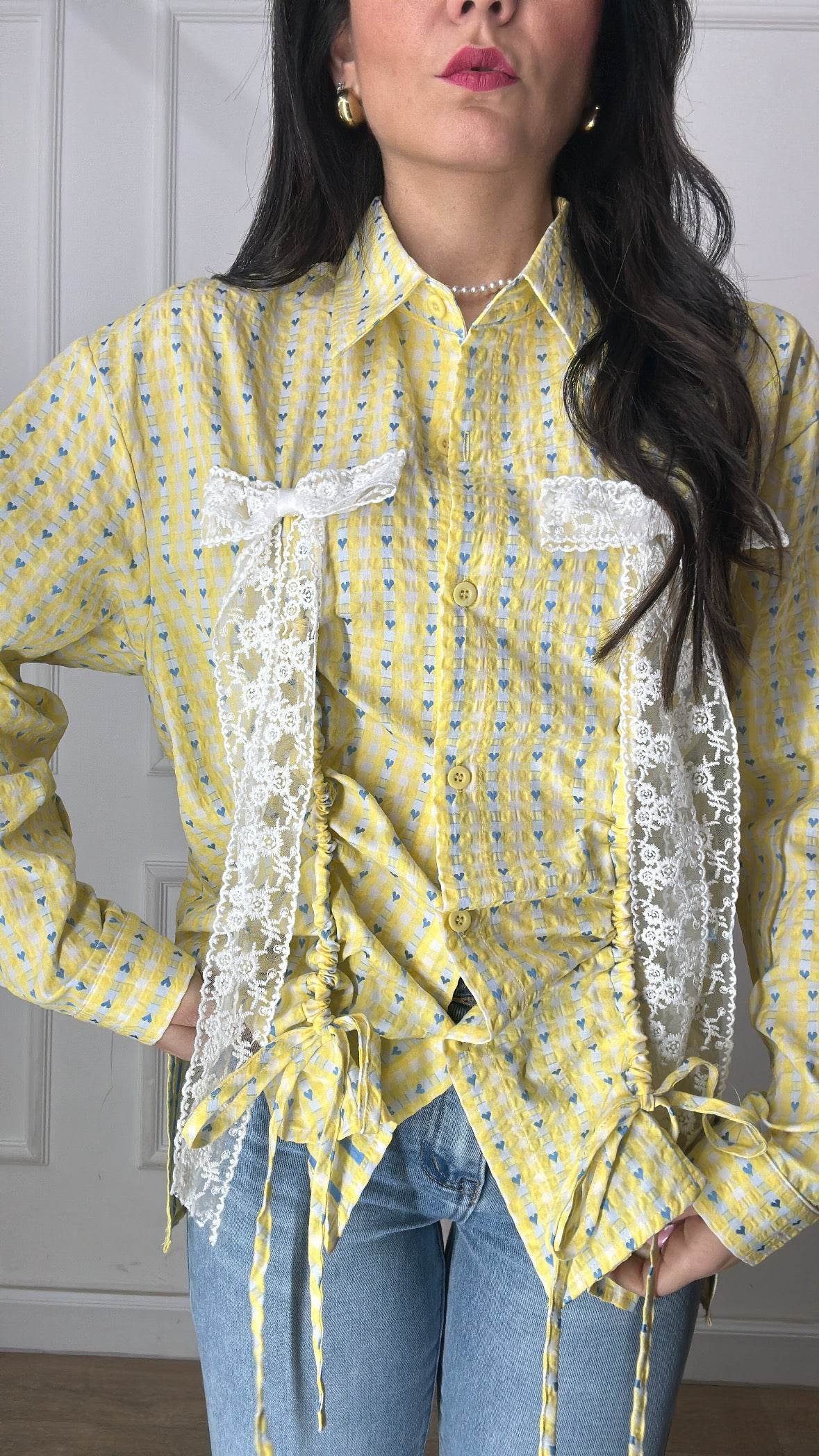 Camicia QUADRETTINI E FIOCCHETTI - GIALLO