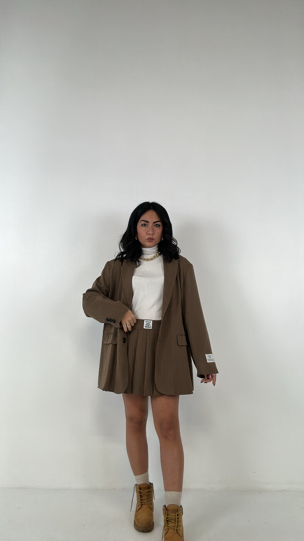 Completo GESSATO CON GONNA - MARRONE