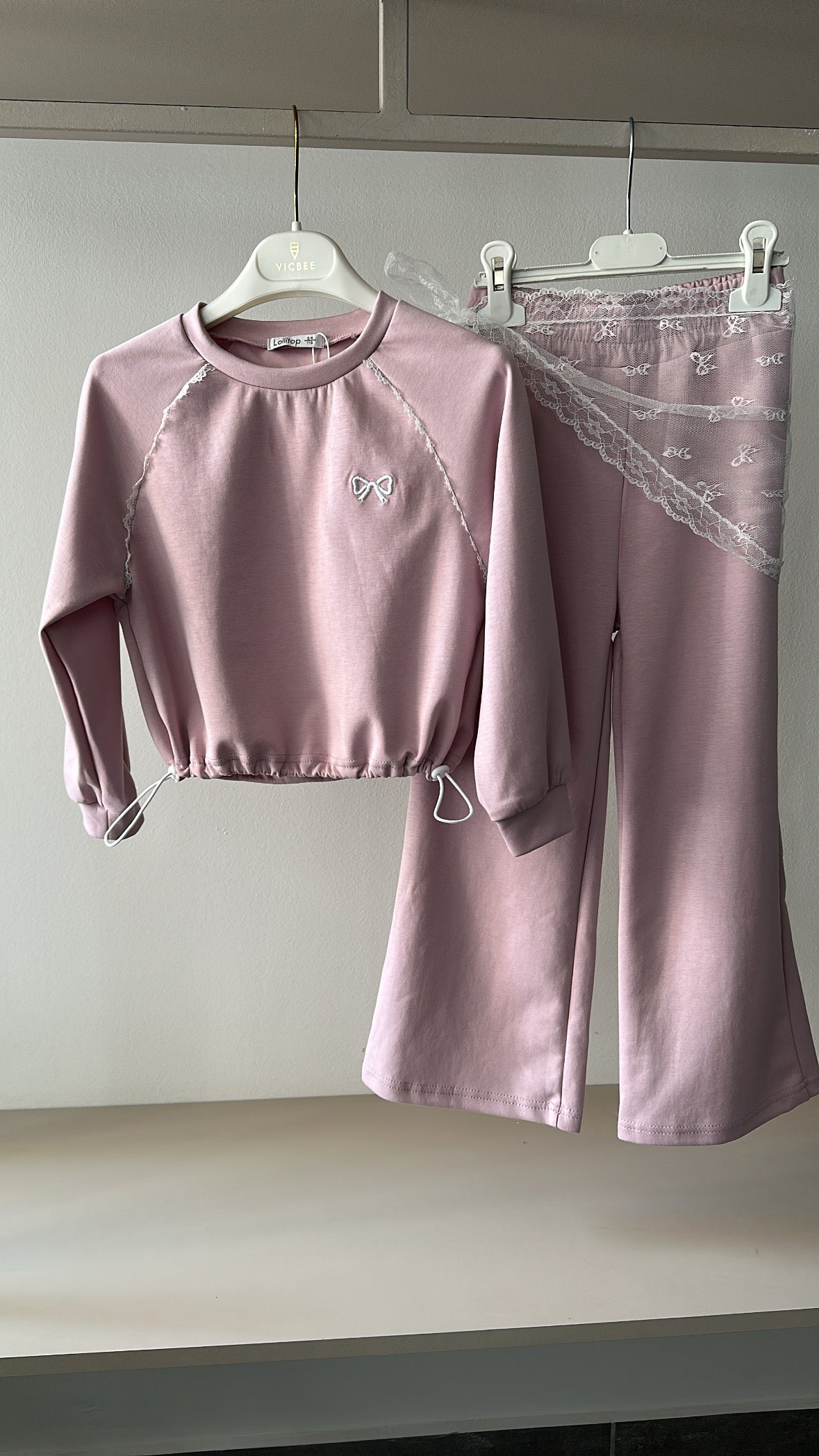 Tuta FIOCCO CON PIZZO 3-12A - ROSA