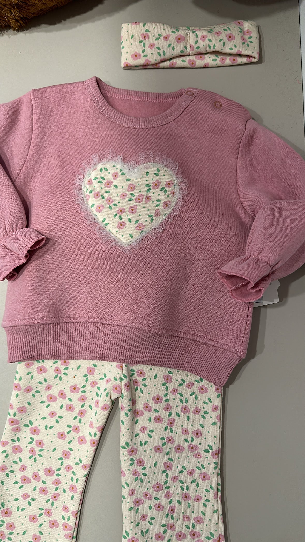 Tuta CON CUORE 6-24M - ROSA