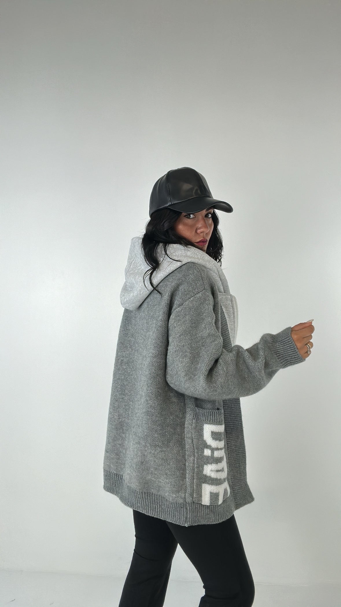 Cardigan CON CAPPUCCIO DIAE - GRIGIO