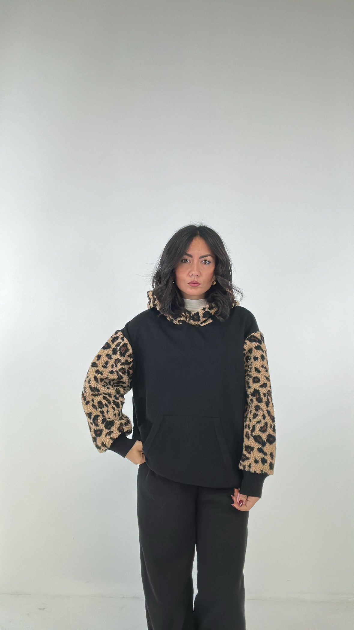 Pull CAPPUCCIO MACULATO TEDDY - NERO