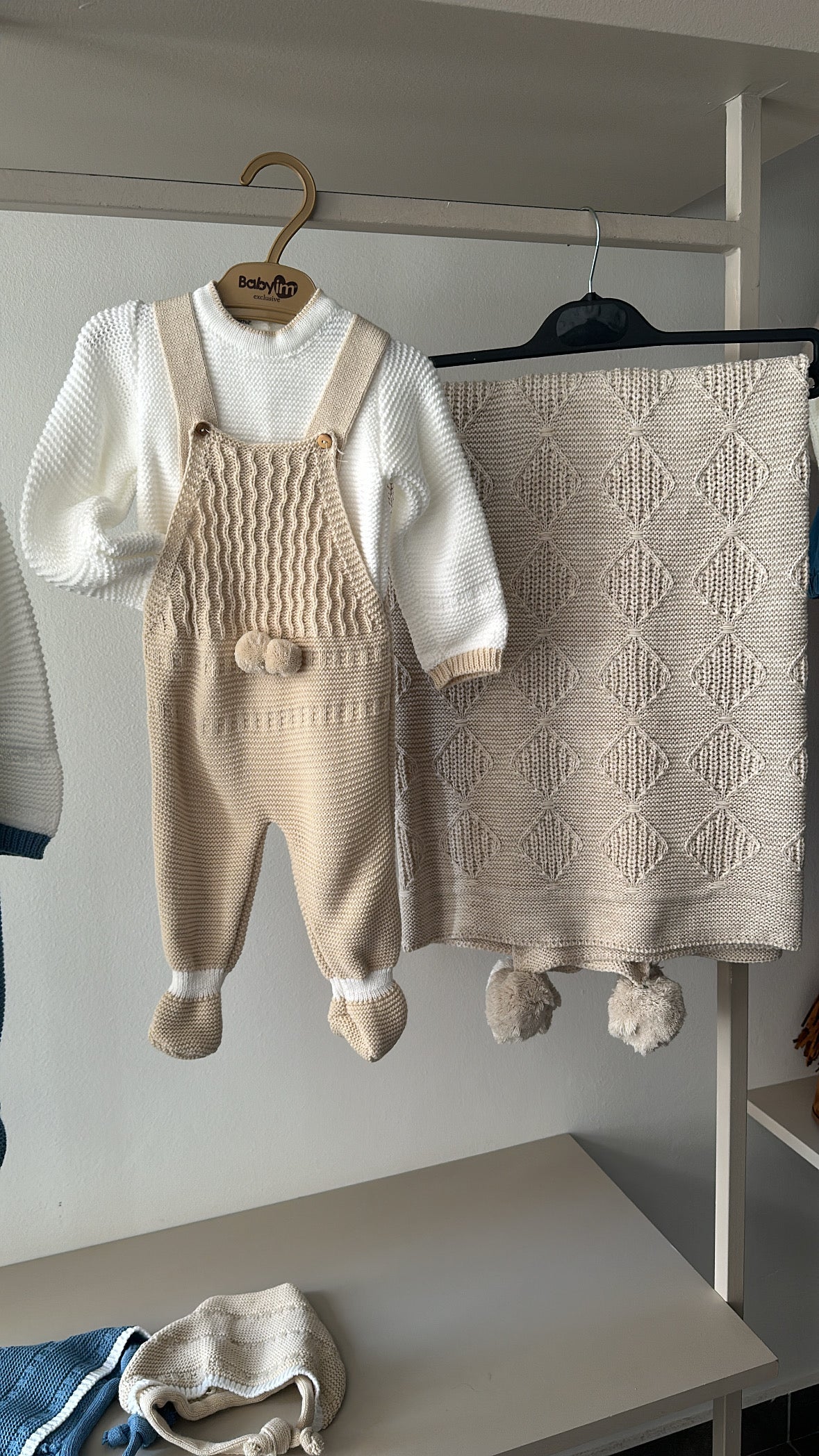 Scialle CON PON PON - BEIGE