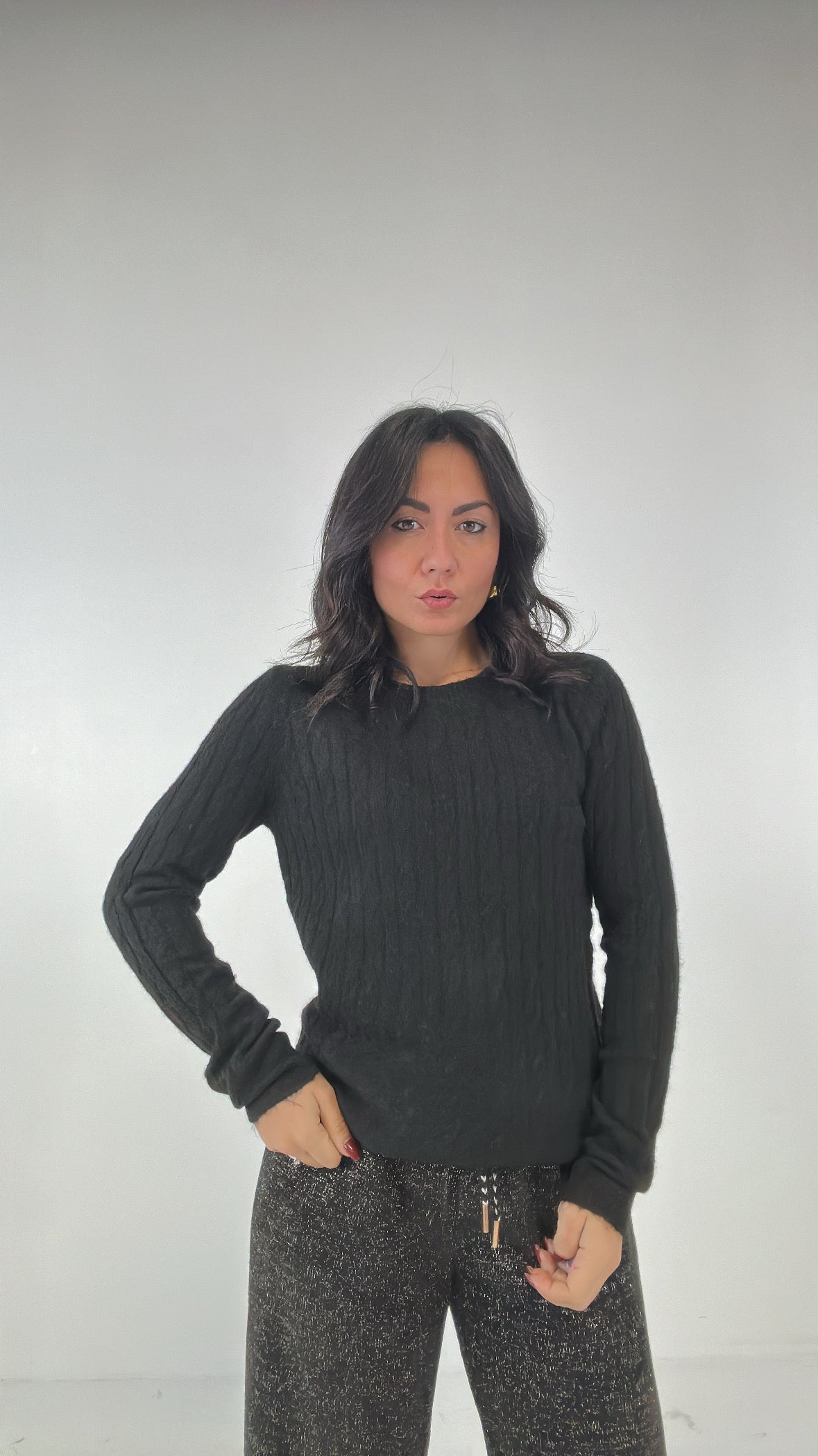Pull BASICO CON TRECCE - NERO
