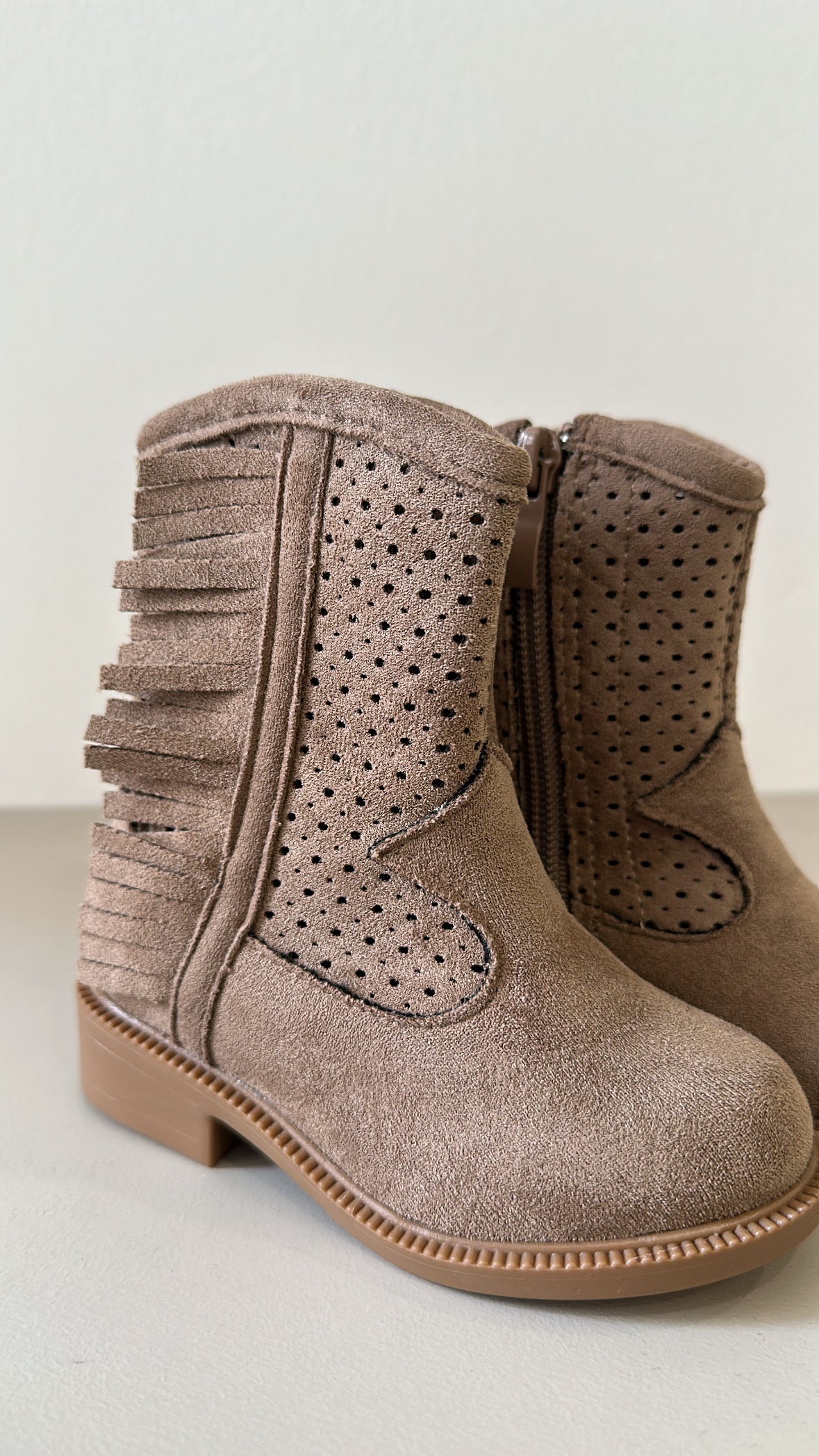 Stivaletto TRAFORO FRANGE 20-24 - CAMMELLO