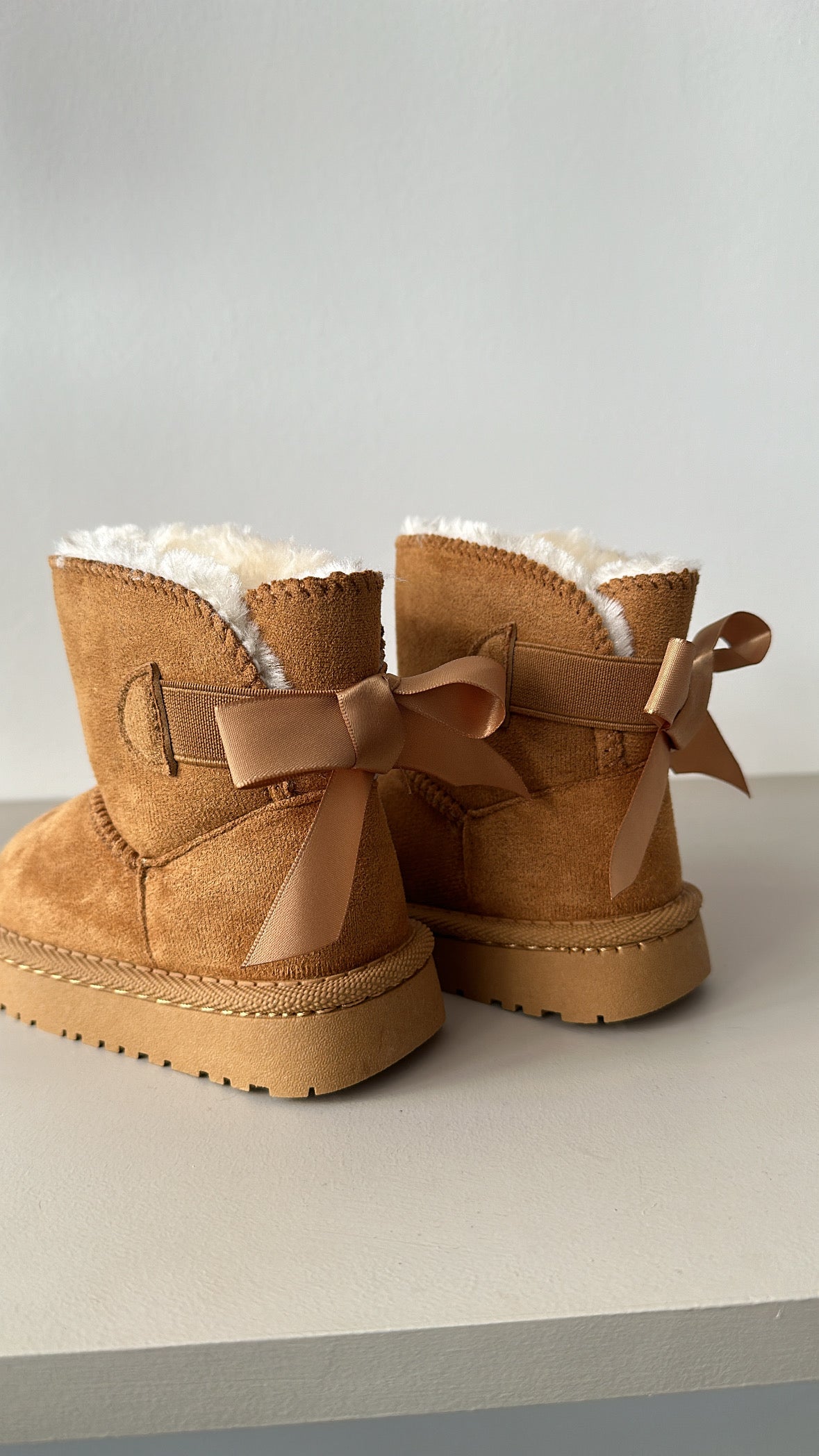 Stivaletto UGGO - CAMMELLO