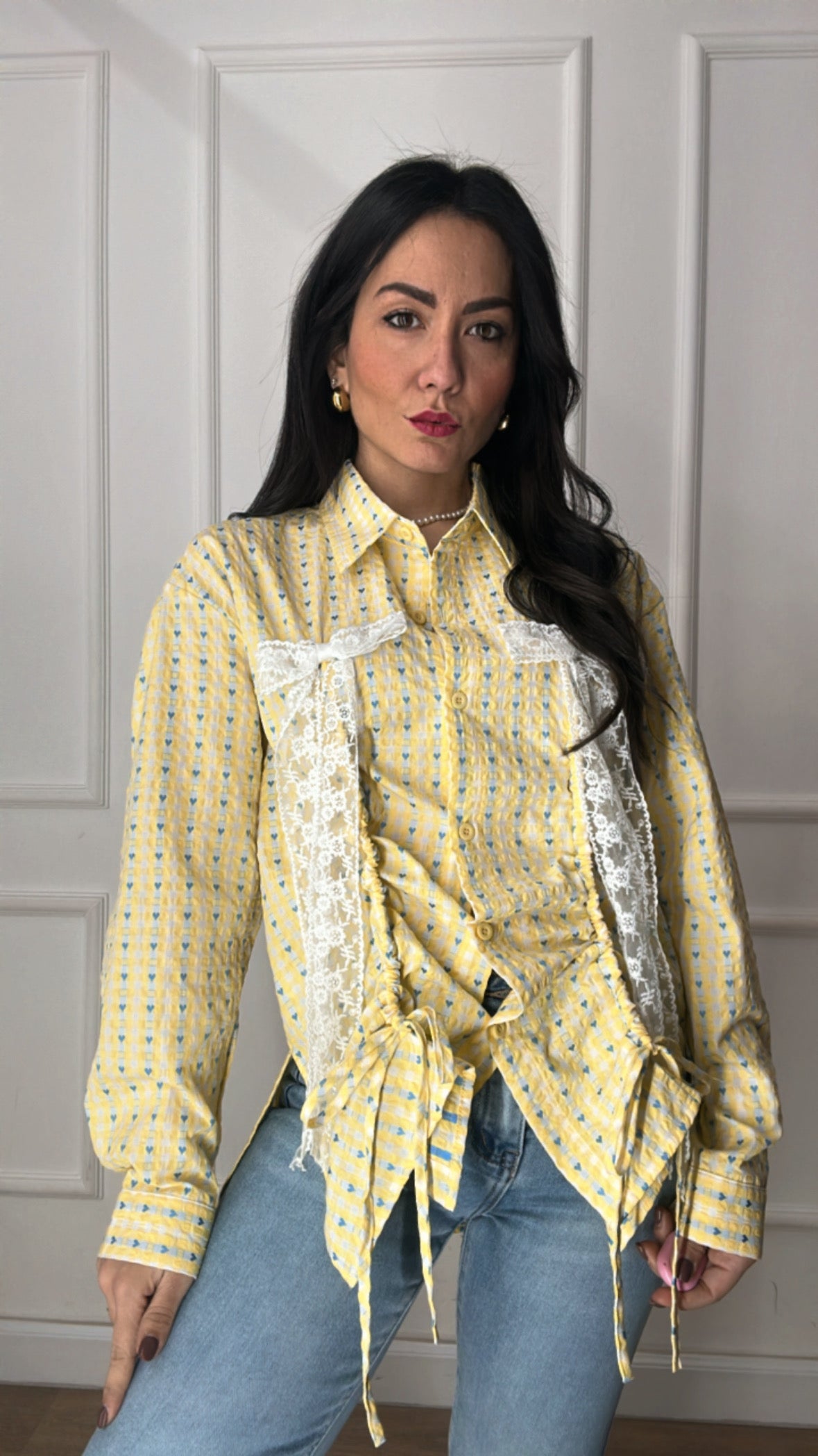 Camicia QUADRETTINI E FIOCCHETTI - GIALLO