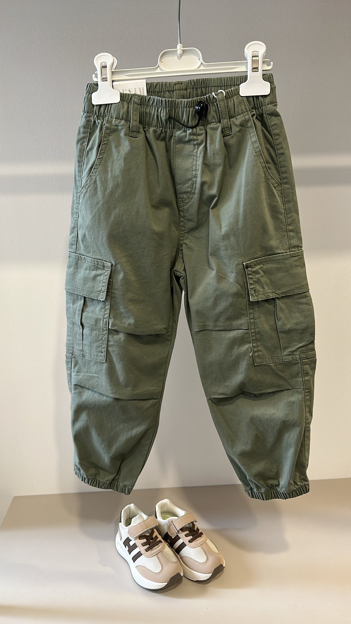 Pantalone CARGO CON POLSINO 4-12A - VERDE MILITARE