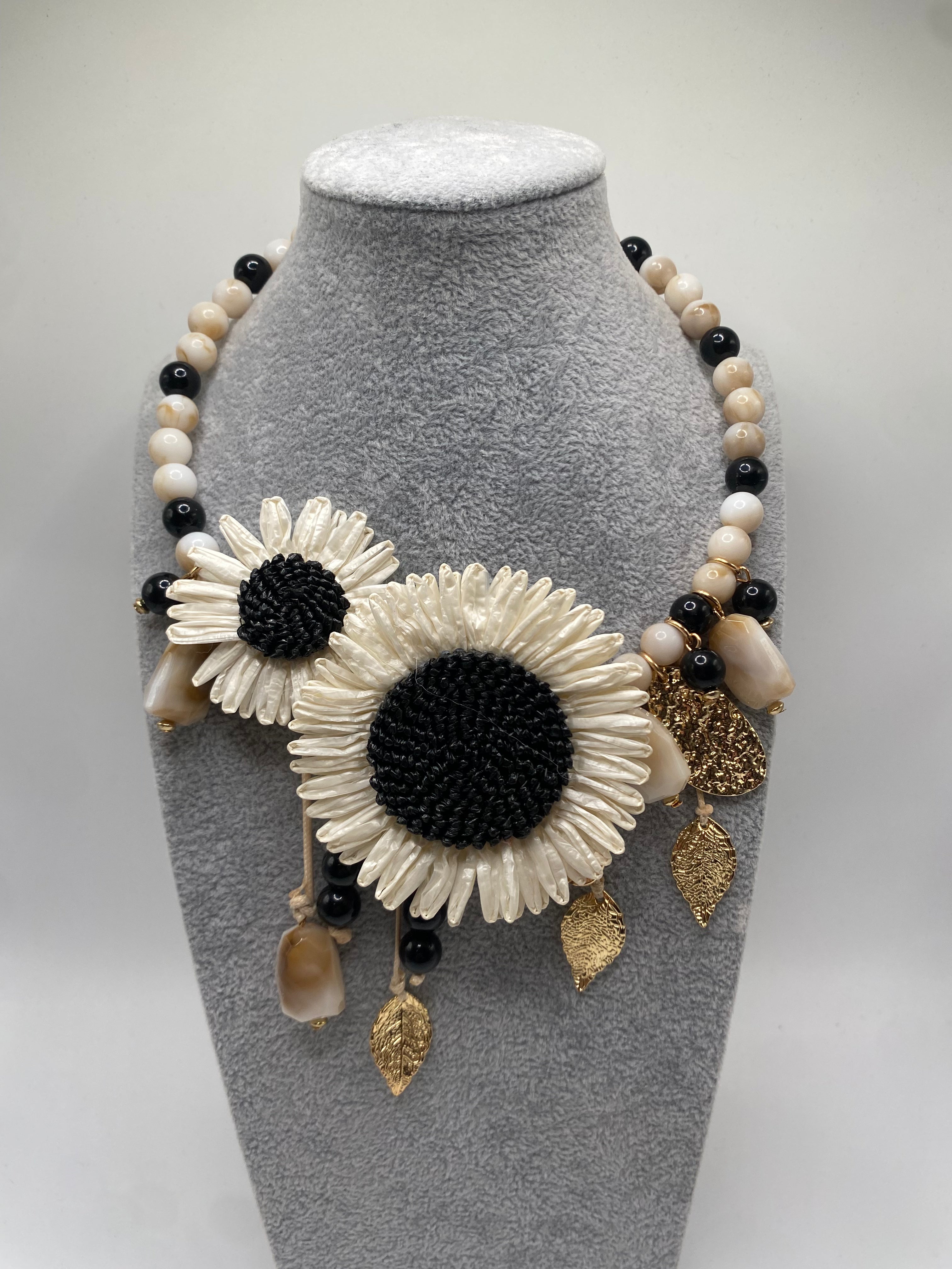 Collana FIORE - NERO