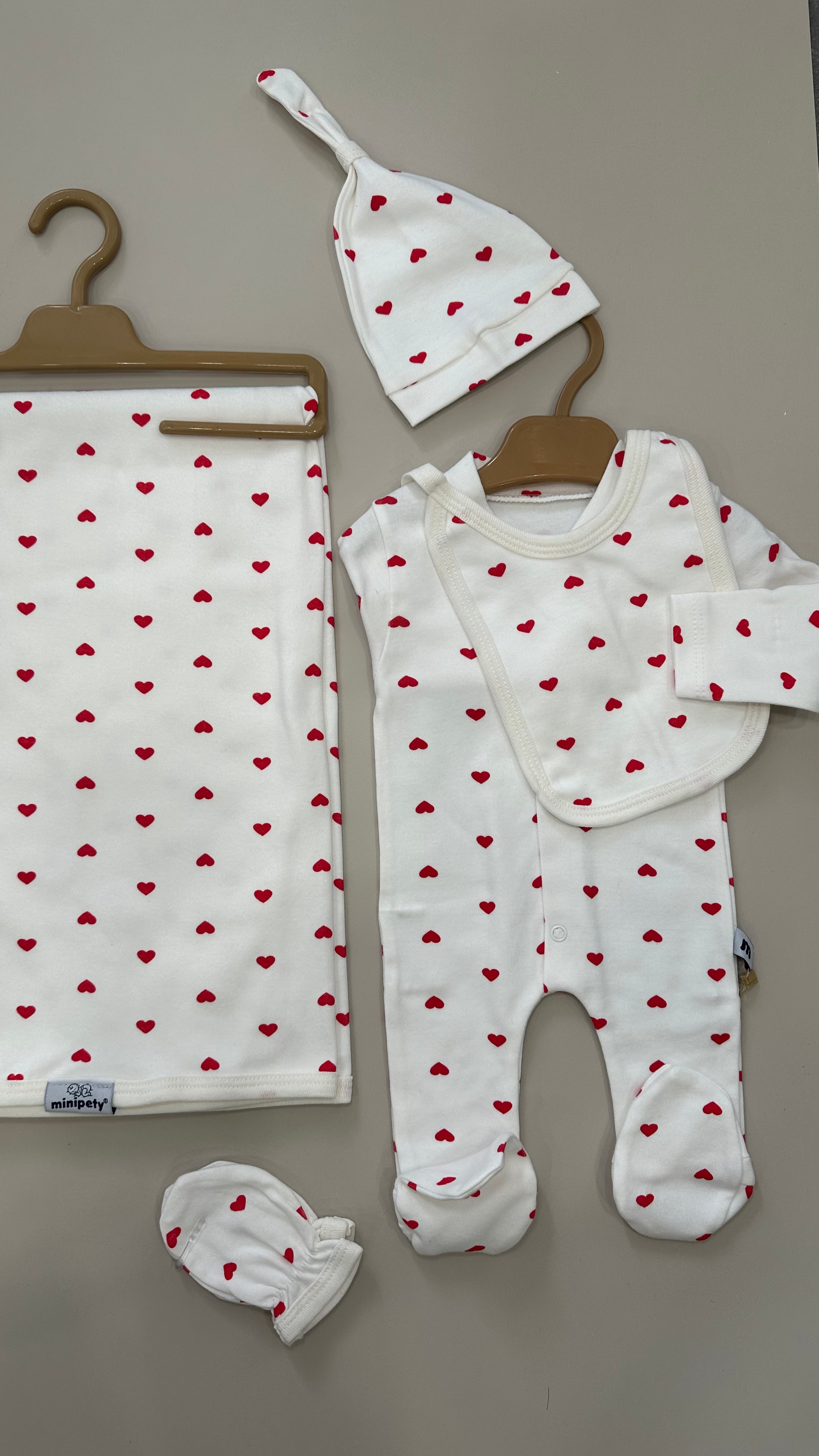 Set TUTINA 5PZ CON SCIALLE 0-3 - BIANCO
