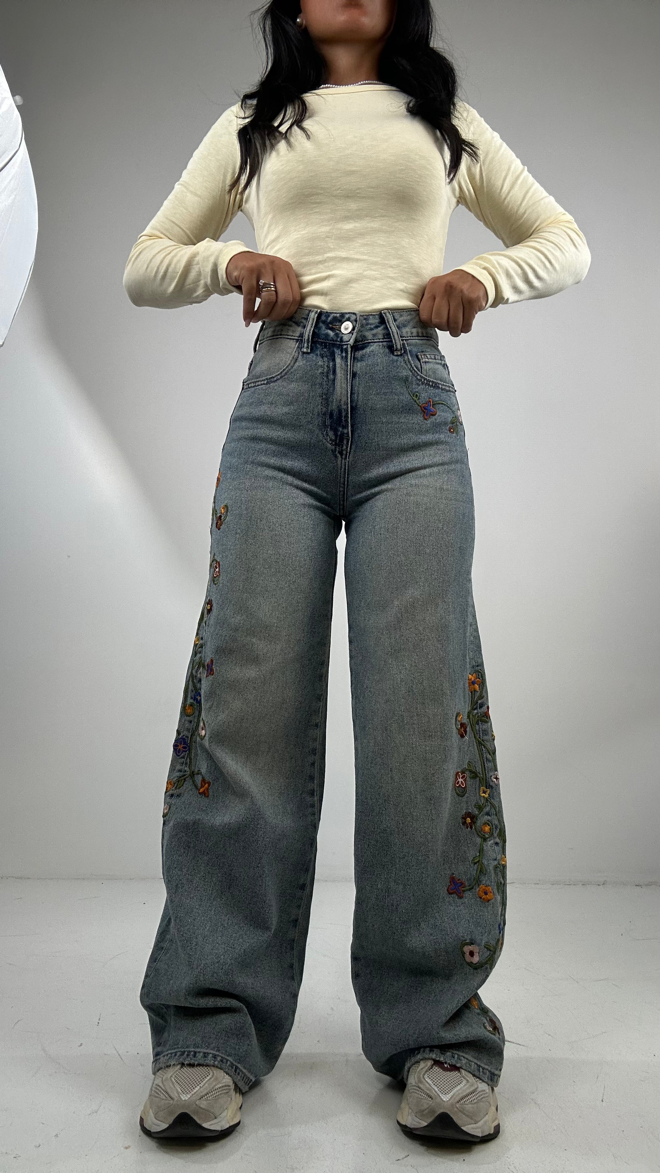 Jeans STRAIGHT LEG FIORELLINI - JEANS