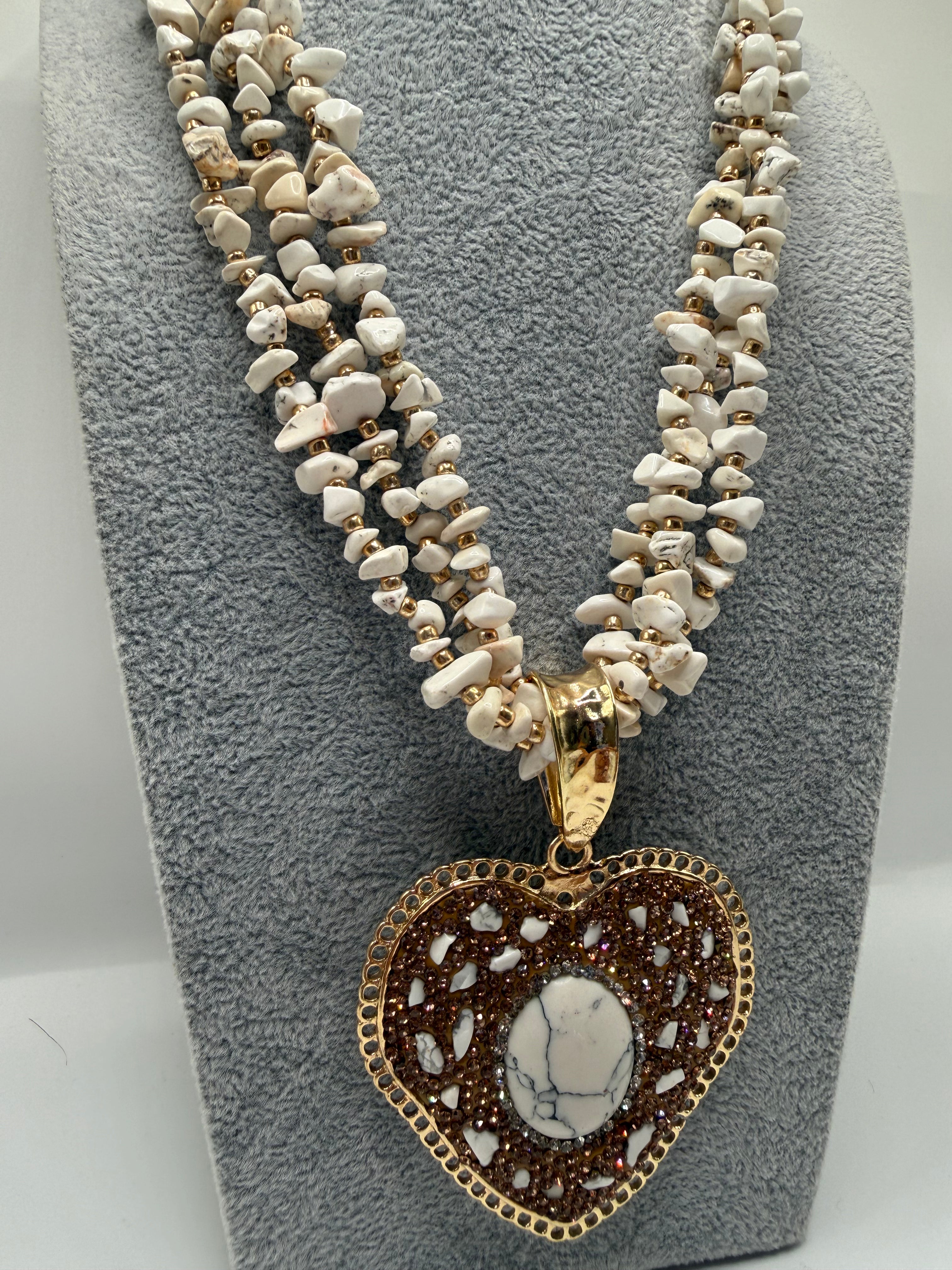 Collana CUORE CORALLI - BIANCO