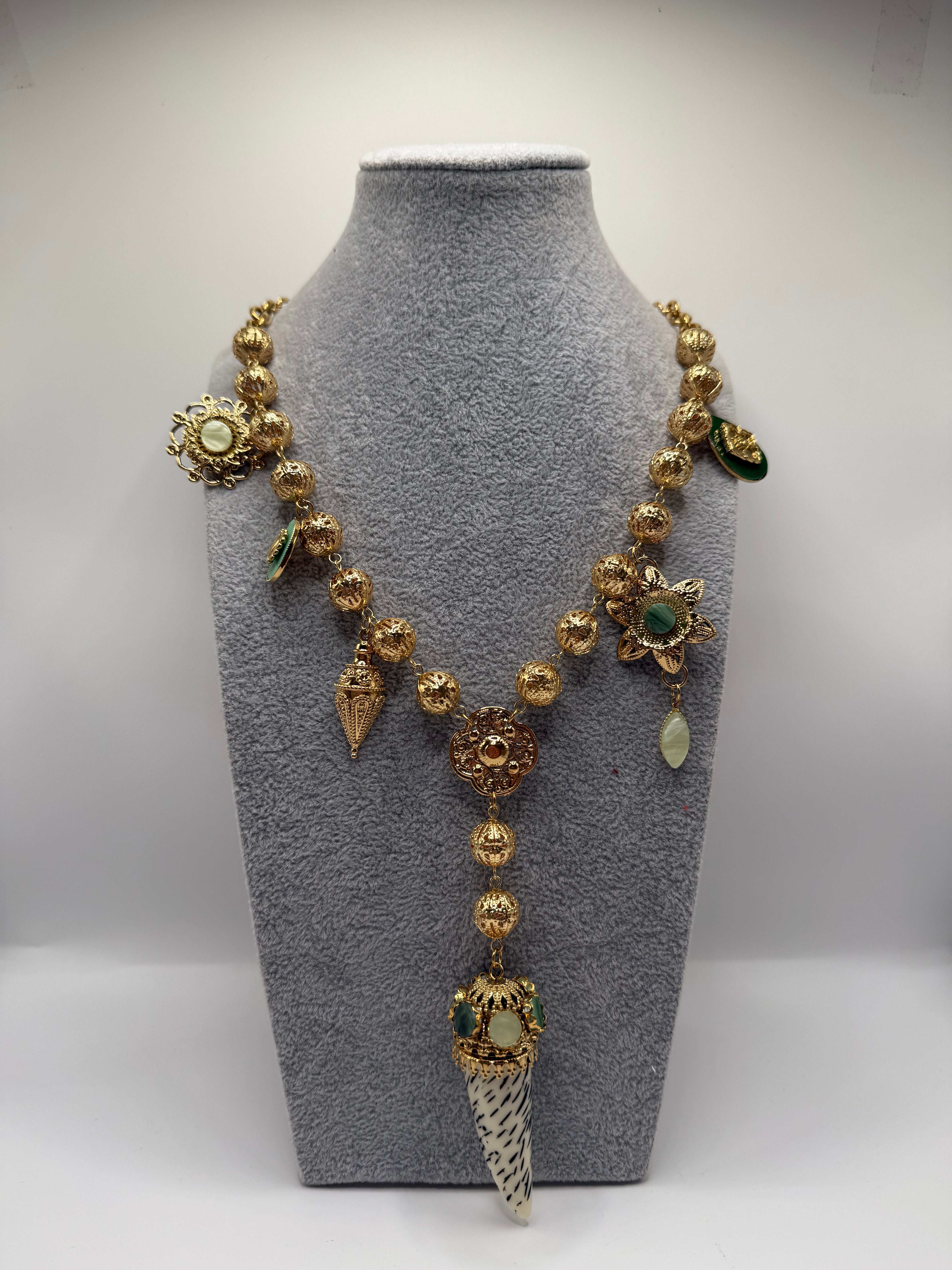 Collana CC - VERDE