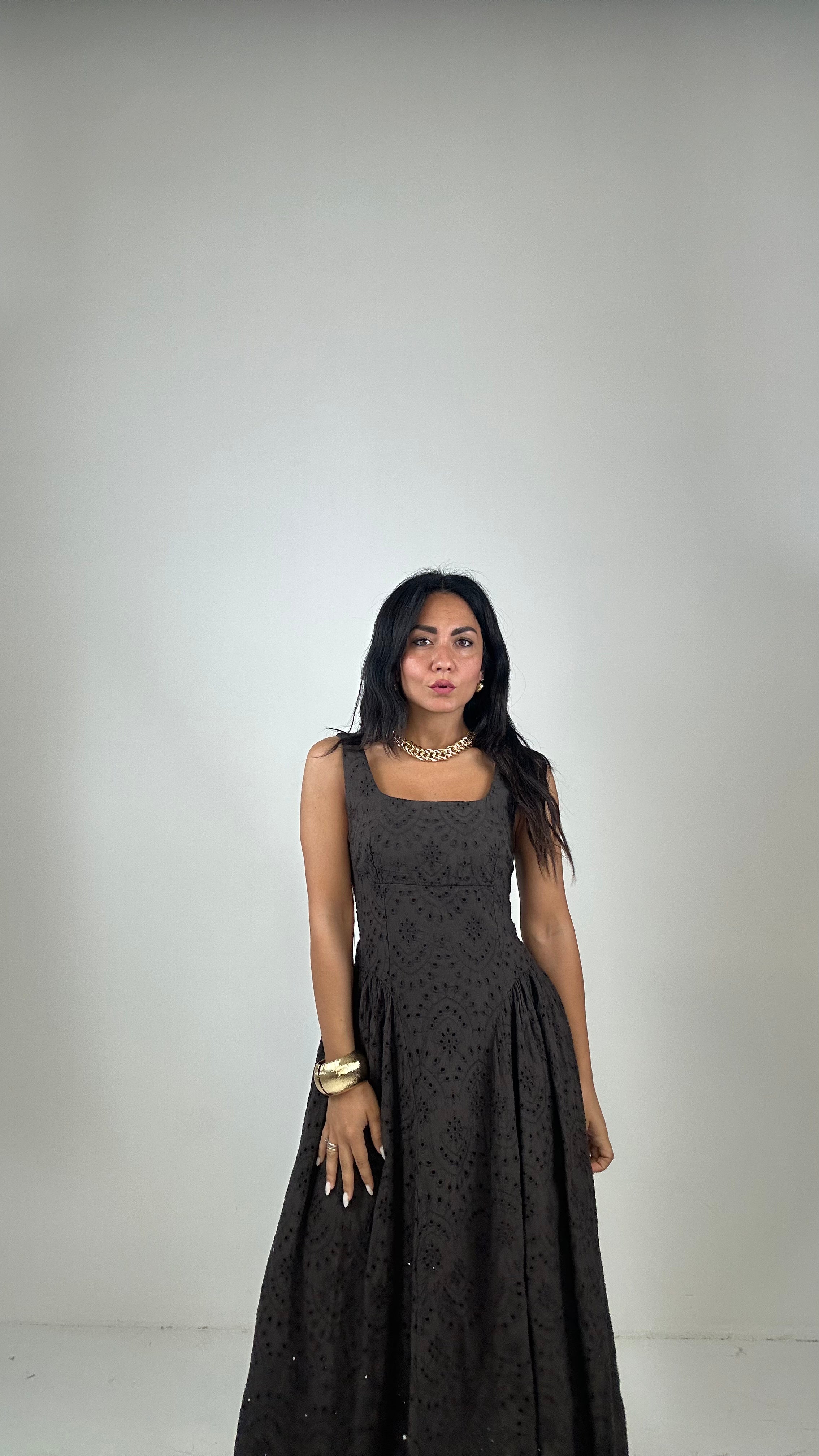 Vestito CON COPPA IN SANGALLO - MARRONE