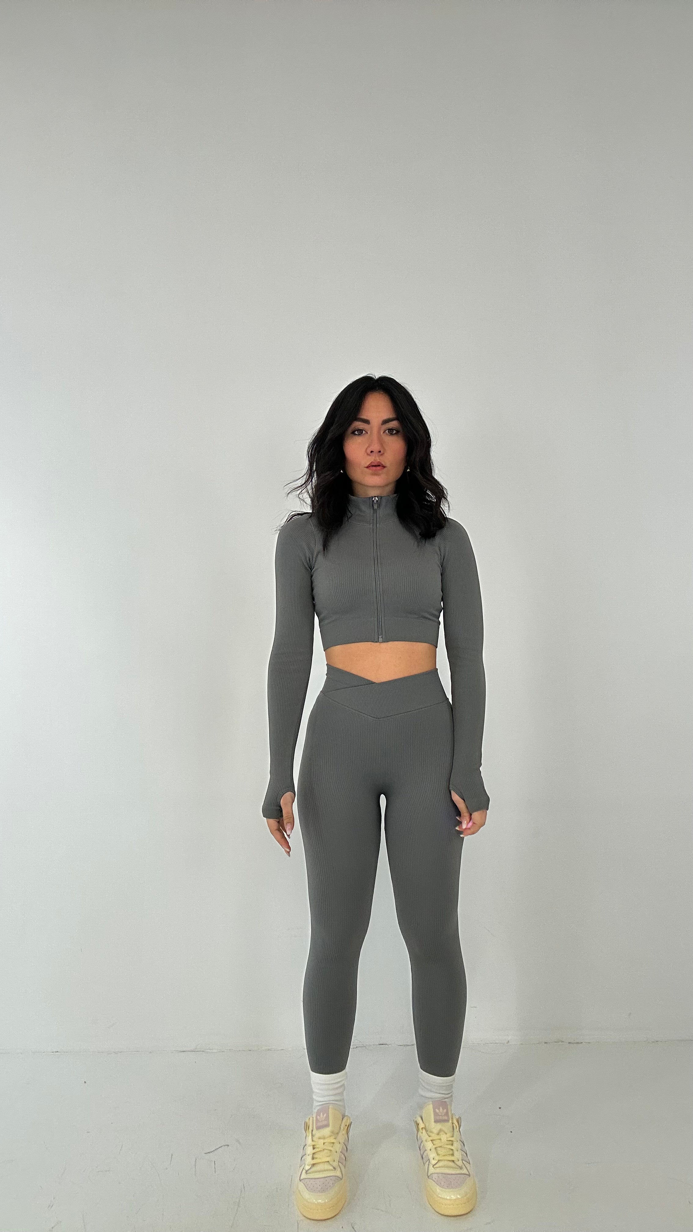 Coordinato ZIP E V - GRIGIO