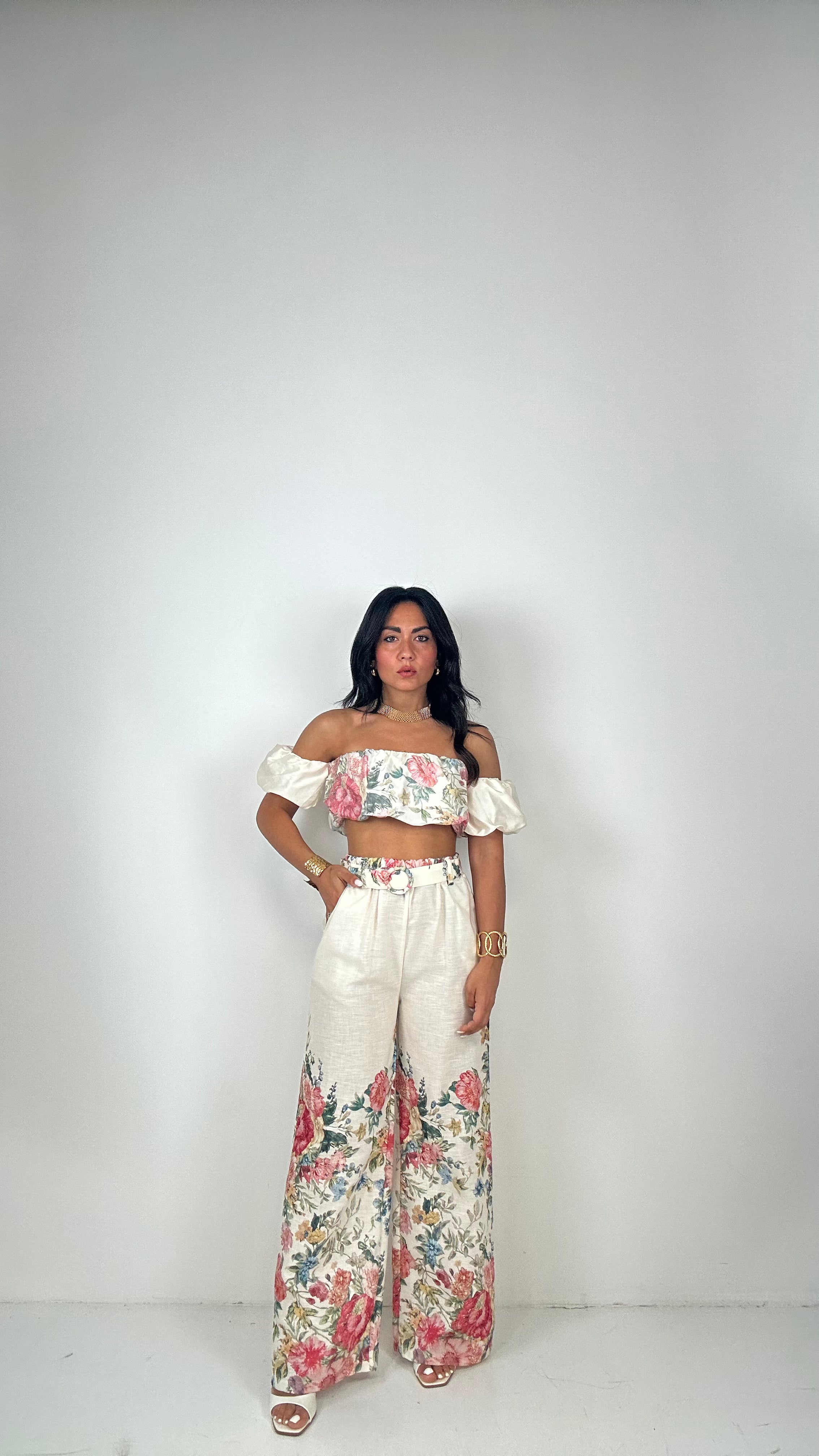 Completo TOP E PANTALONE CON FIORI - BIANCO