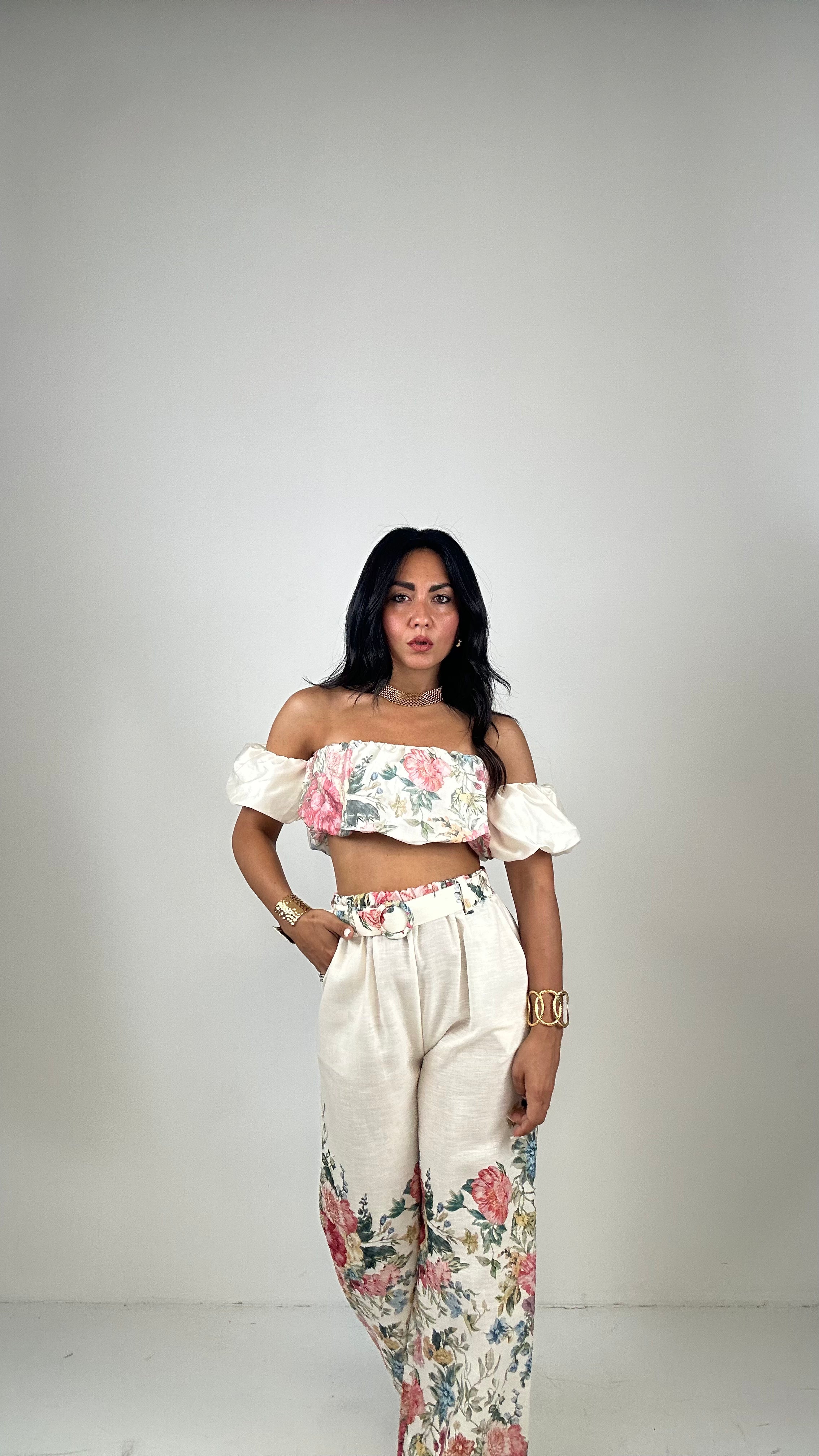 Completo TOP E PANTALONE CON FIORI - BIANCO