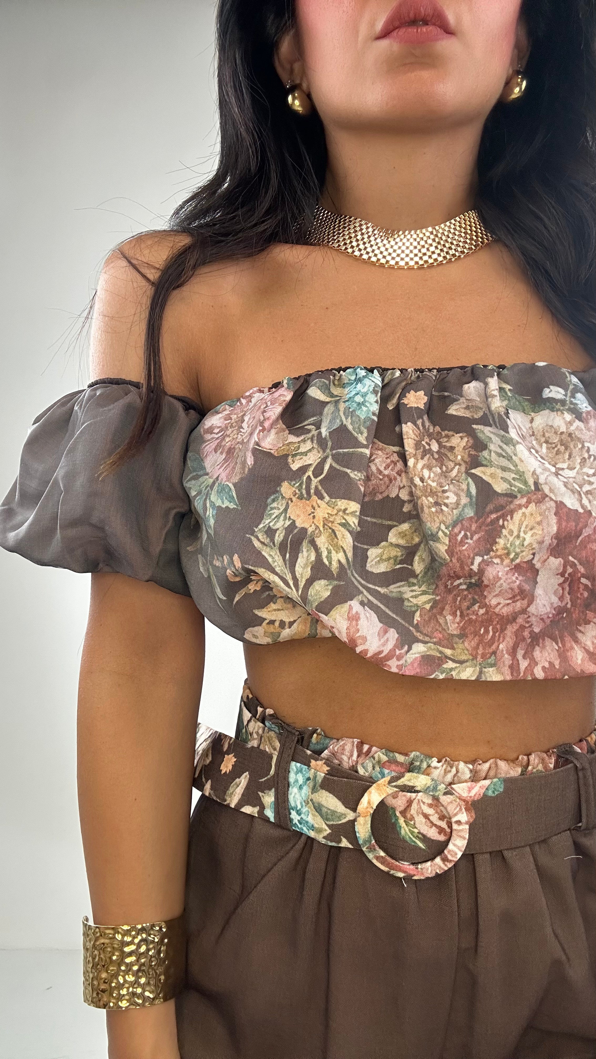 Completo TOP E PANTALONE CON FIORI - MARRONE