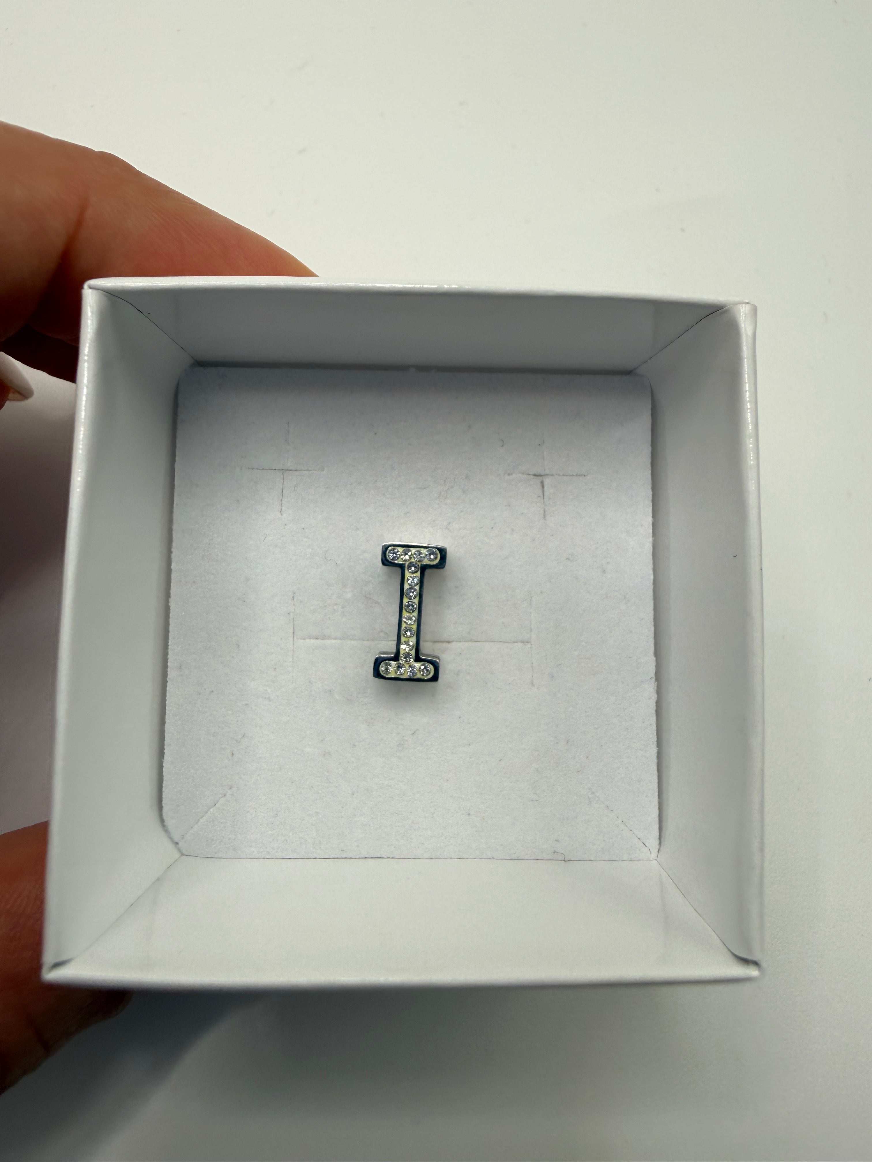 Ciondolo ARGENTO LETTERA BRILL - I