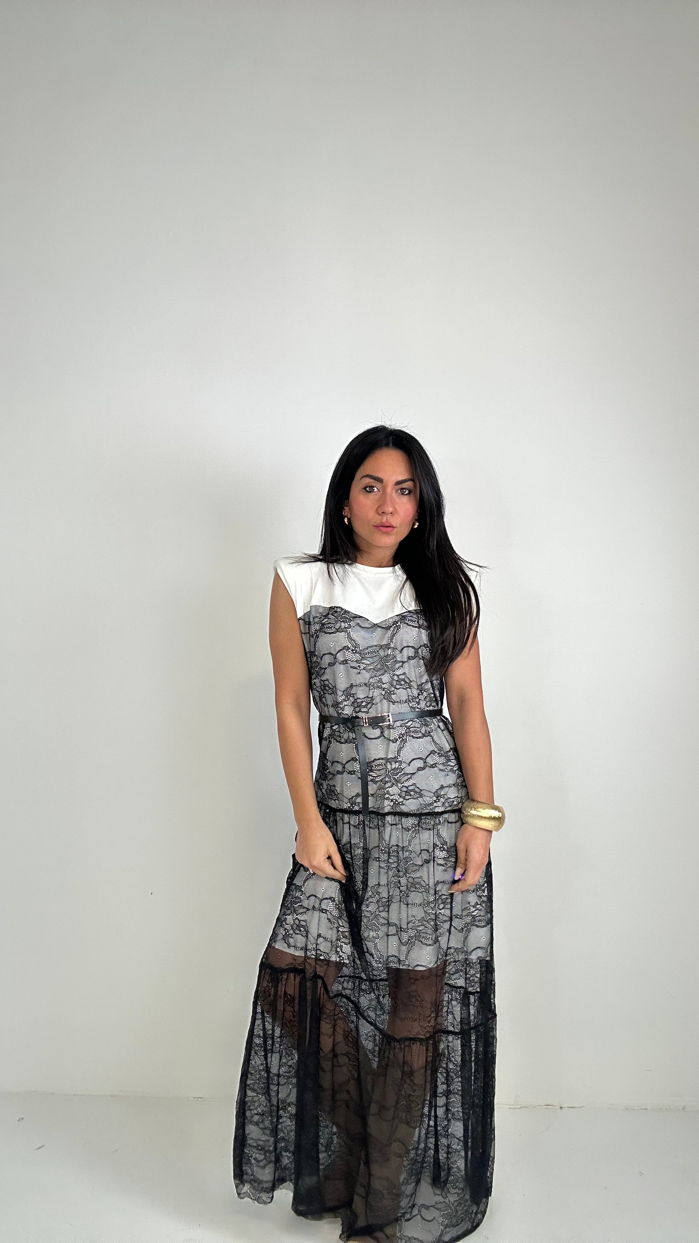Vestito CON PIZZO E CINTURA - BIANCO