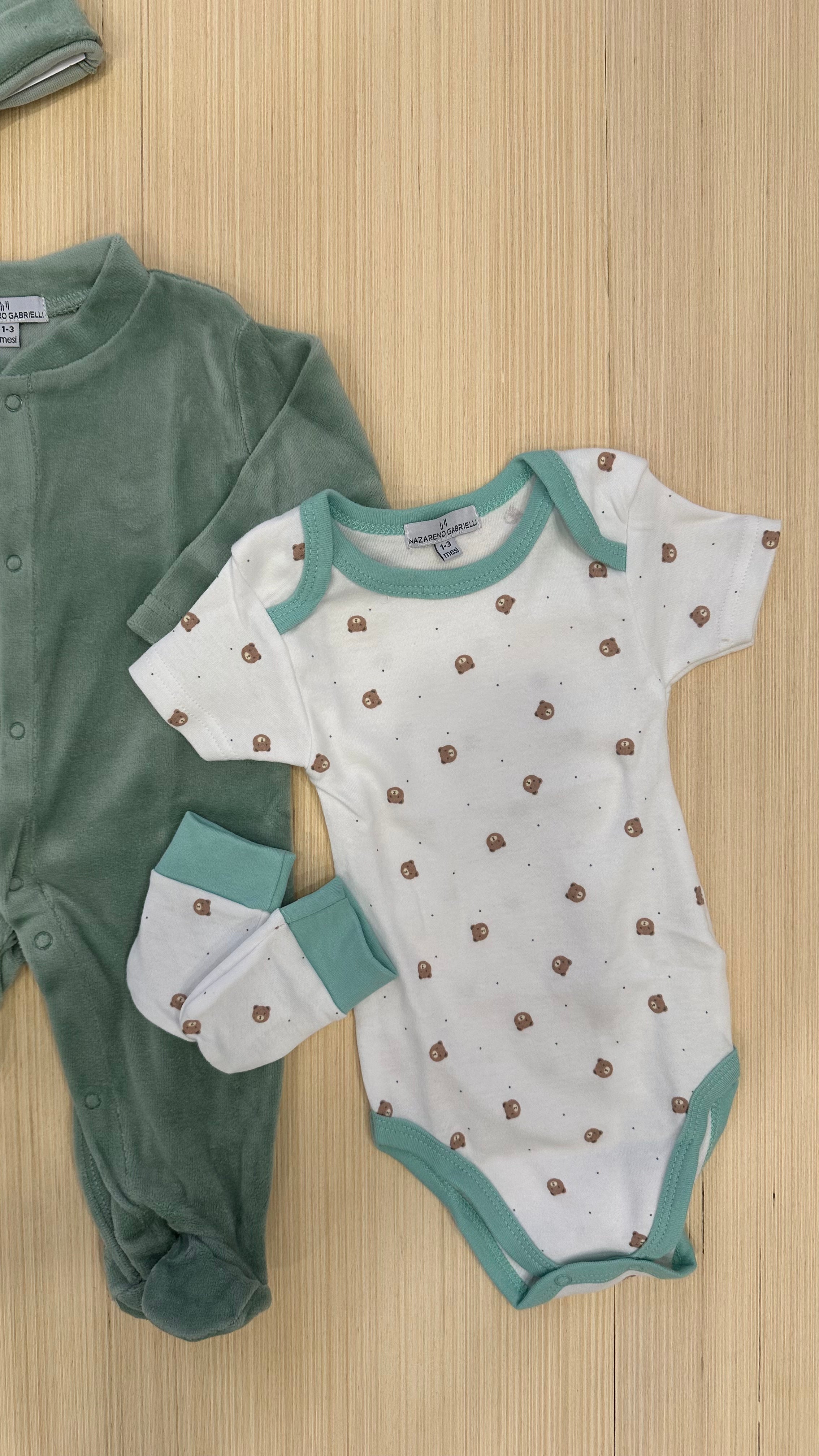 Set NASCITA TUTINA+BODY+CAPPELLO+MUFFOLETTE - VERDE