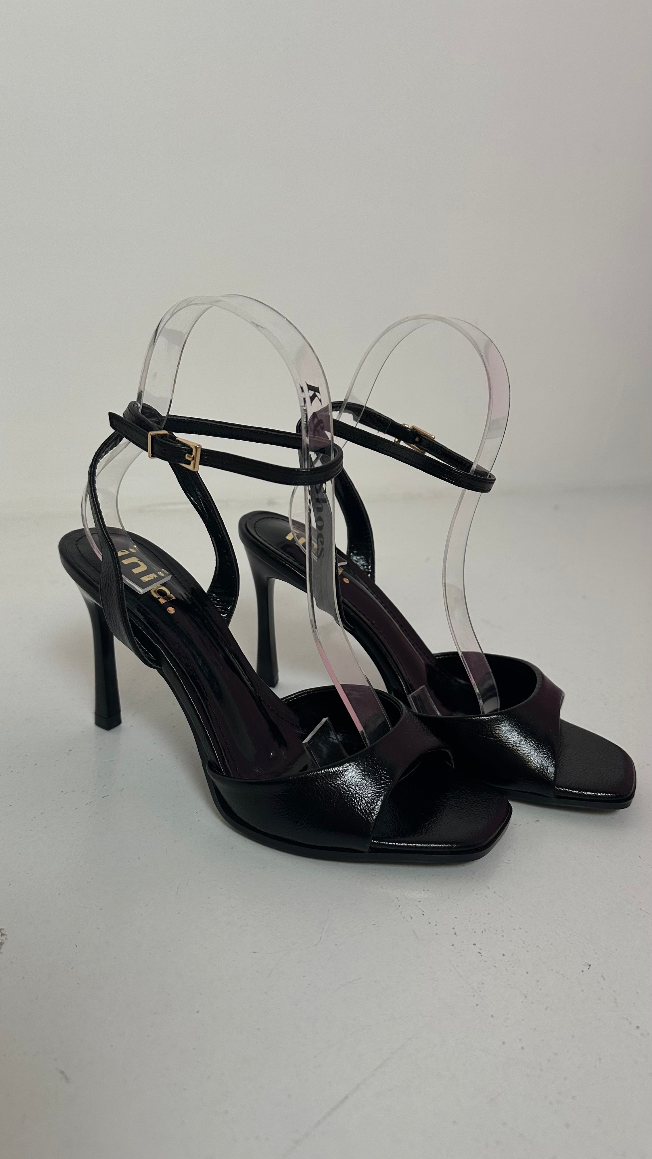 Sandalo LUCIDO - NERO