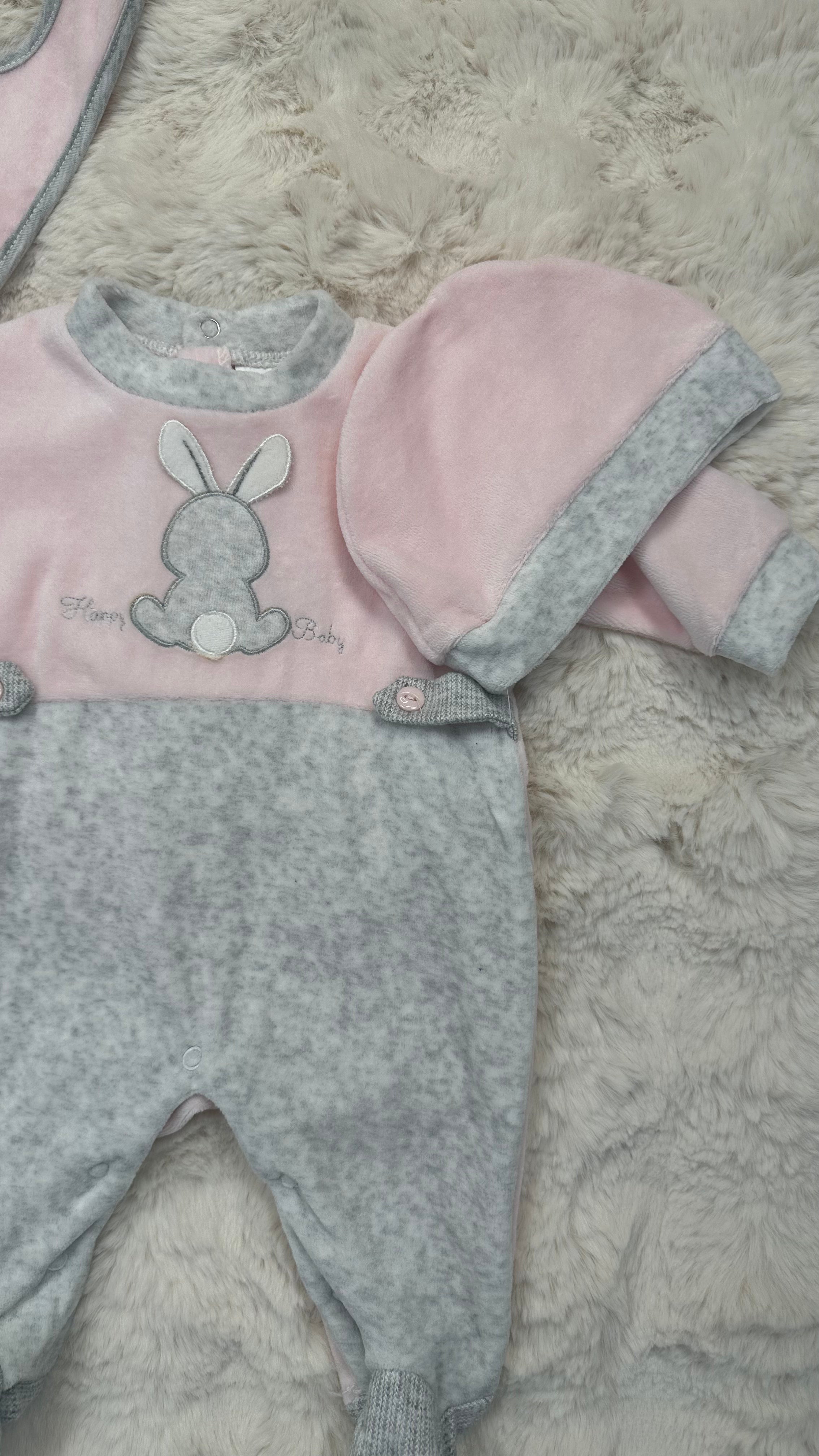 Tutina CINIGLIA CON BAVETTA E CAPPELLINO - ROSA
