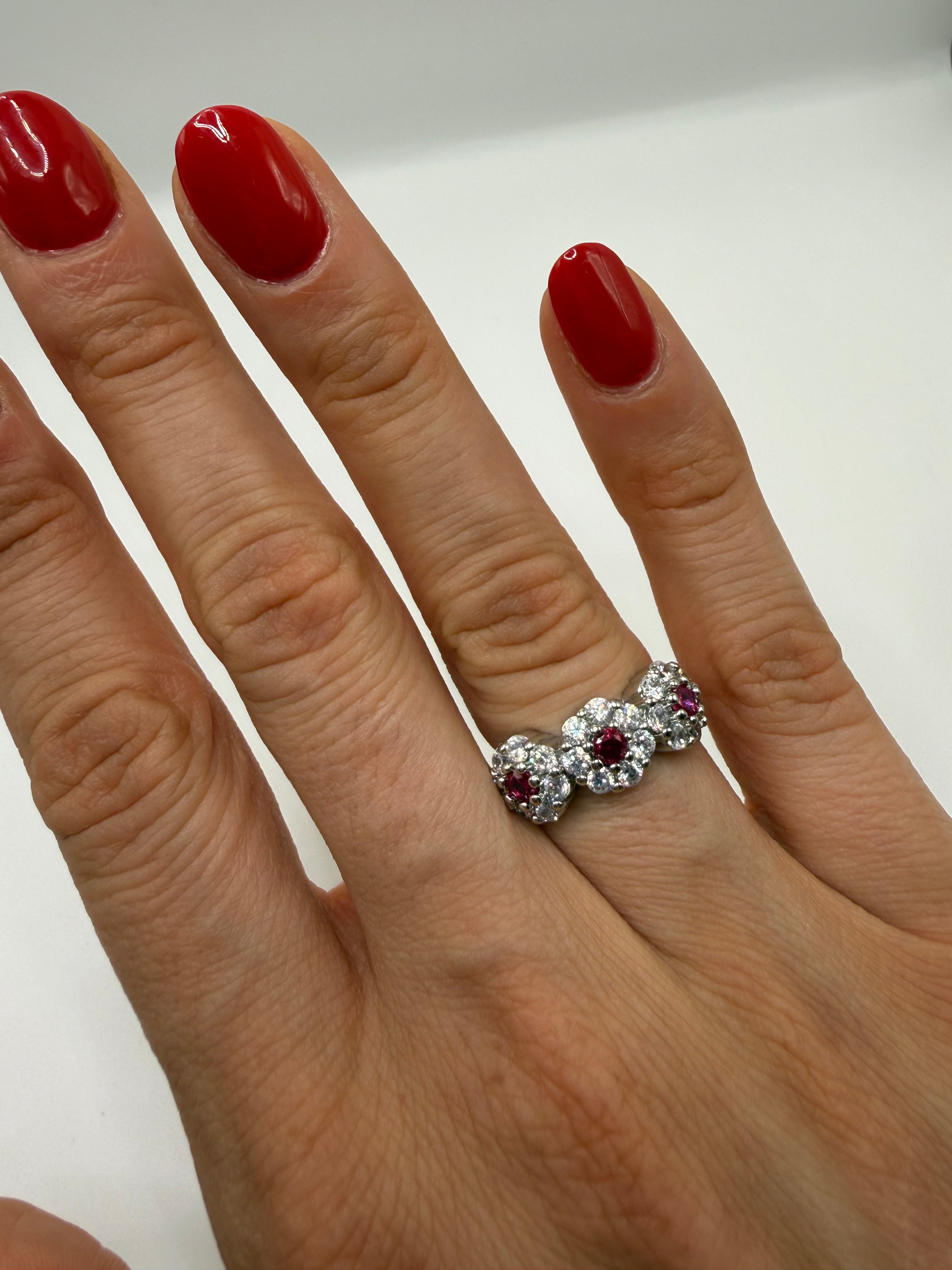 Anello TRE FIORI COLOR - ROSSO
