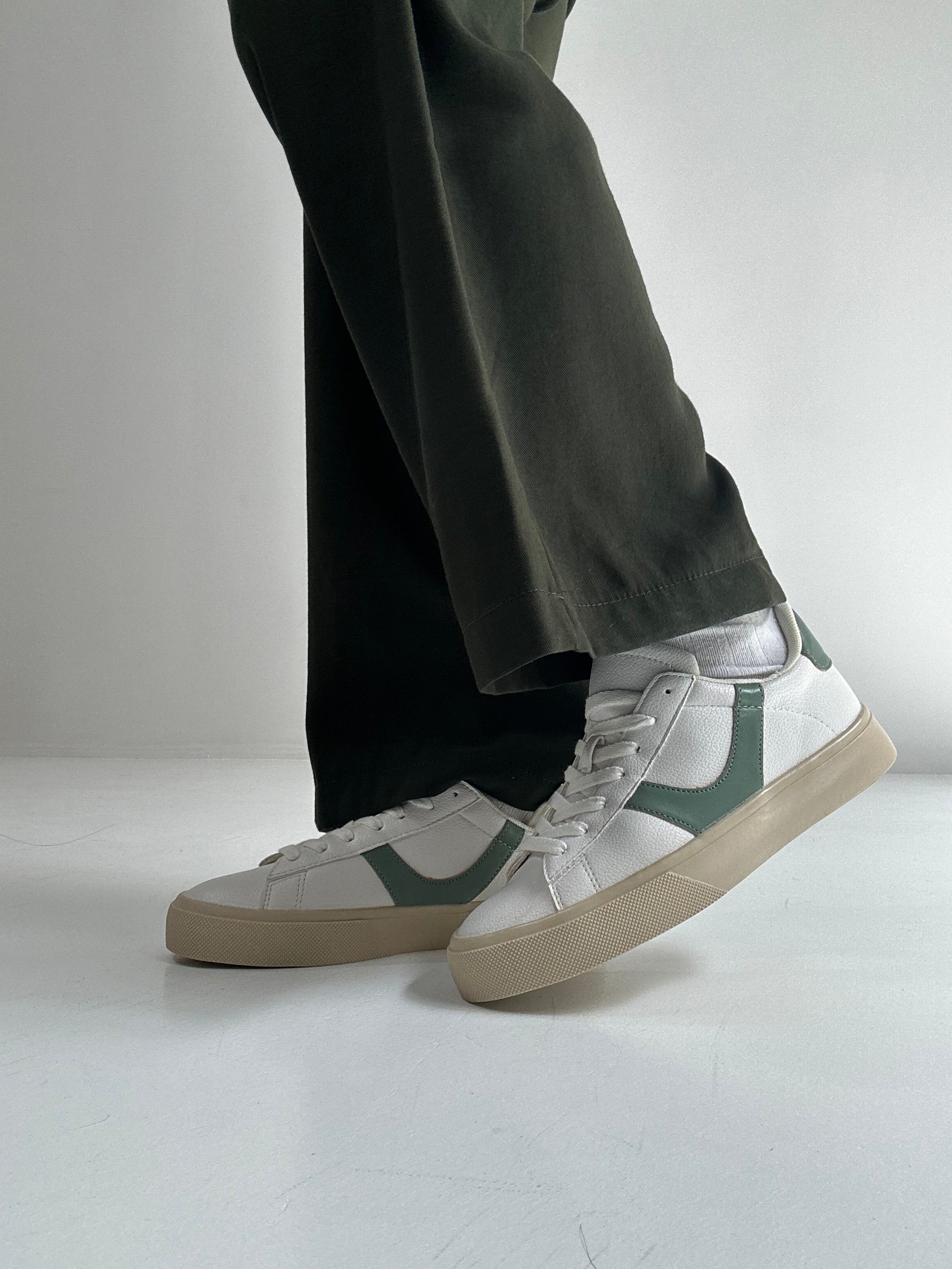 Sneakers CORINA V - VERDE