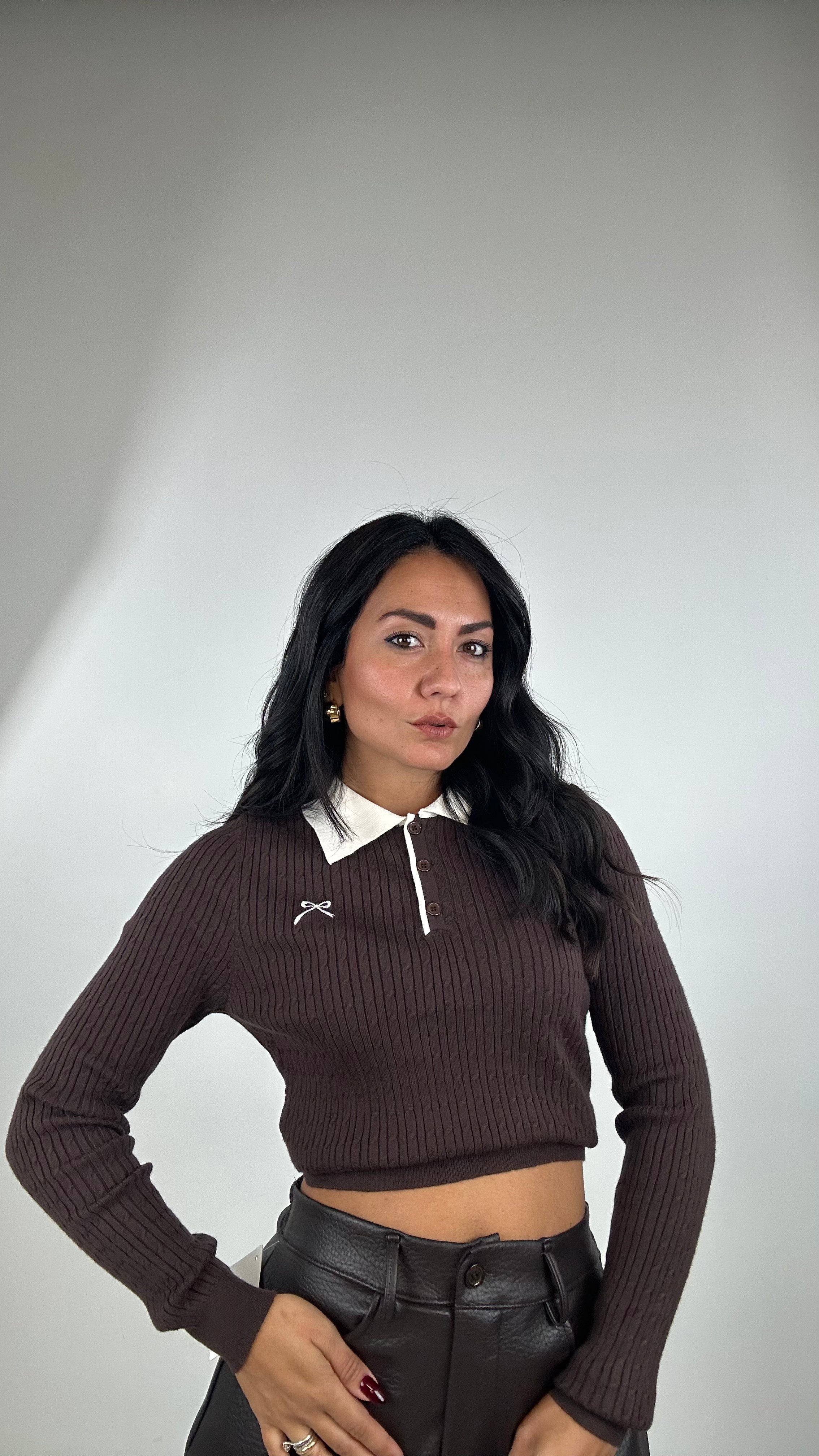 Polo CROP FIOCCHETTO - MARRONE
