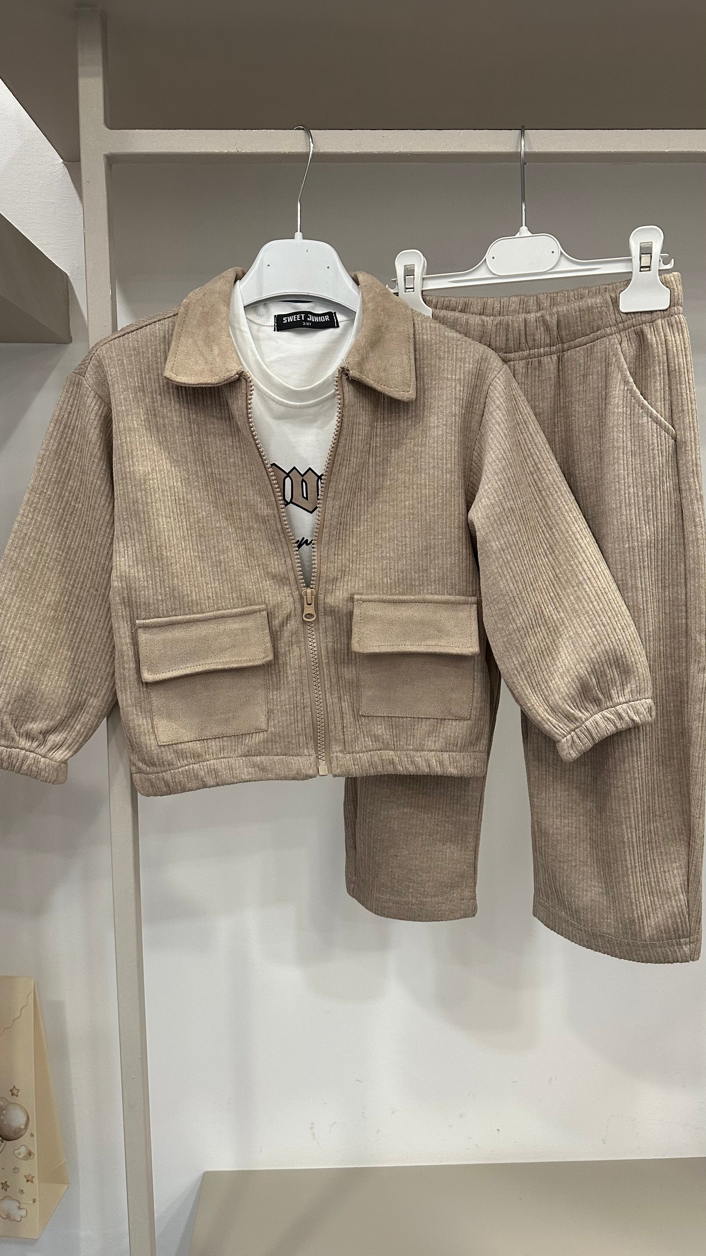 Completo VELLUTINO - KHAKI