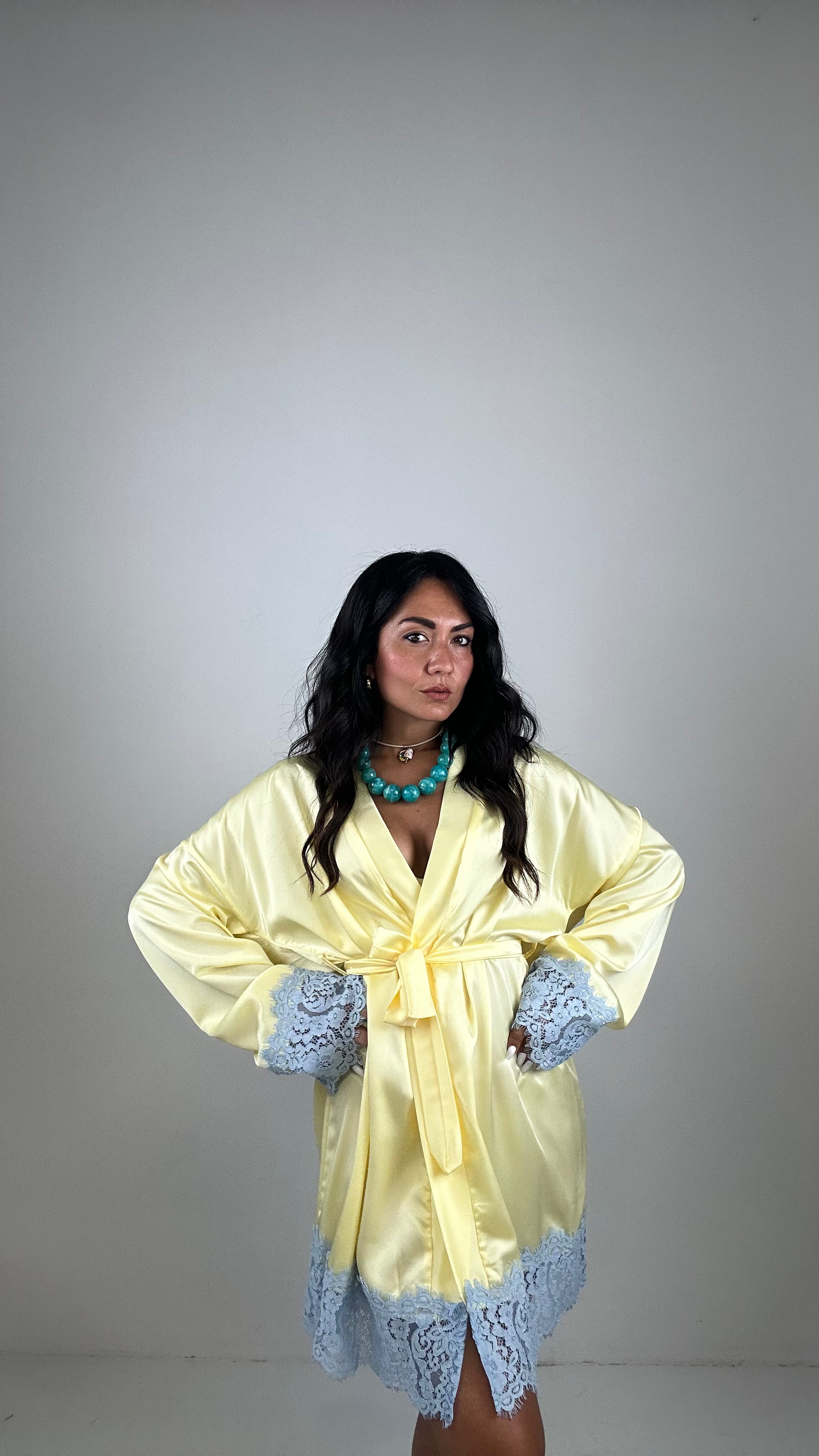 Kimono SATIN CON PIZZO - GIALLO