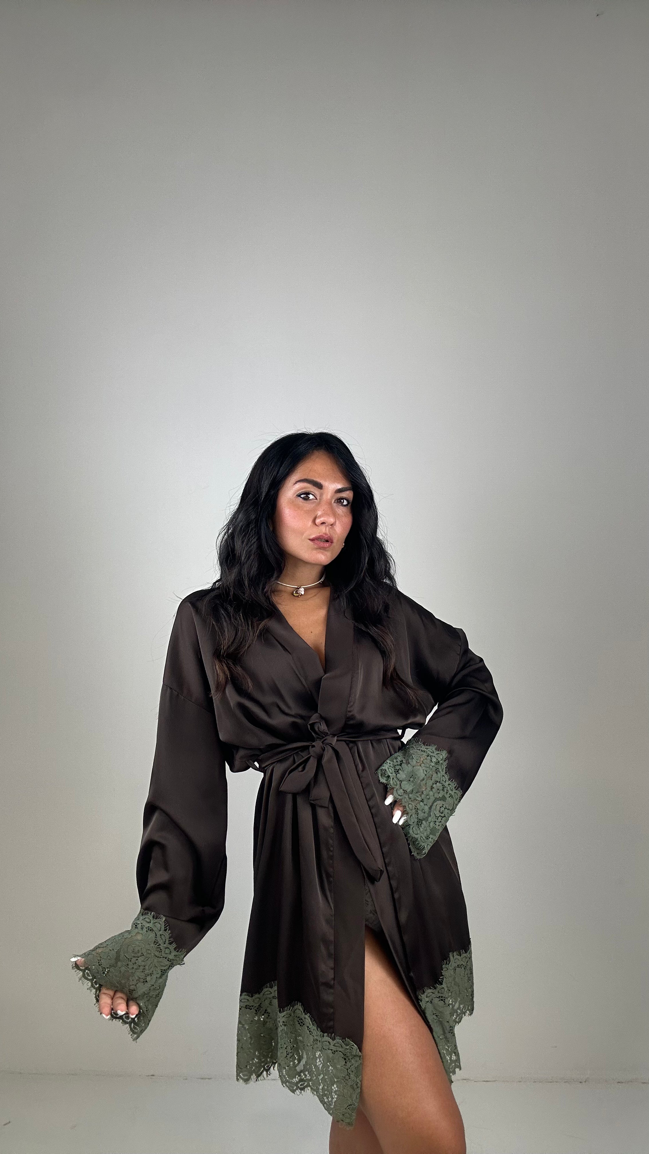 Kimono SATIN CON PIZZO - MARRONE