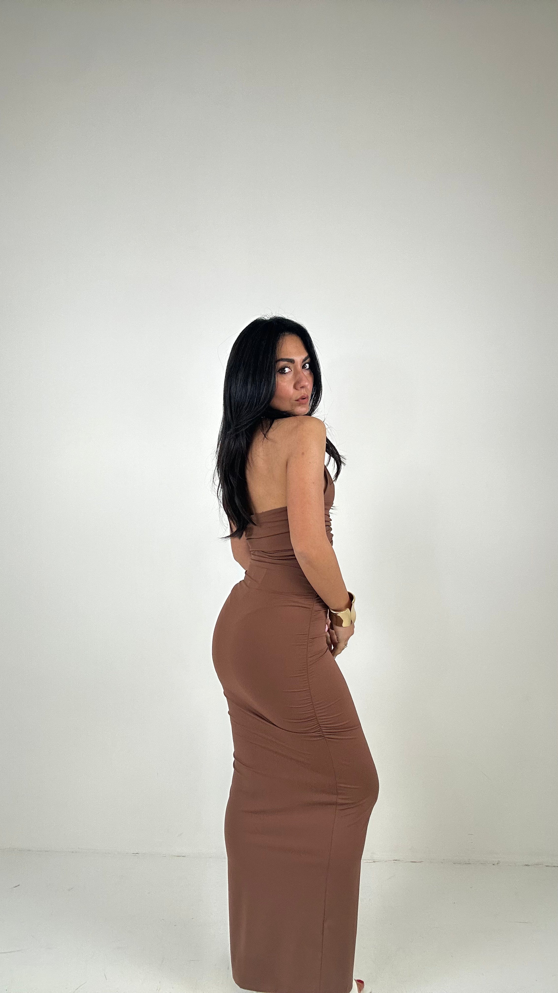 Vestito DRAPPEGGIO CON GANCIO - MARRONE