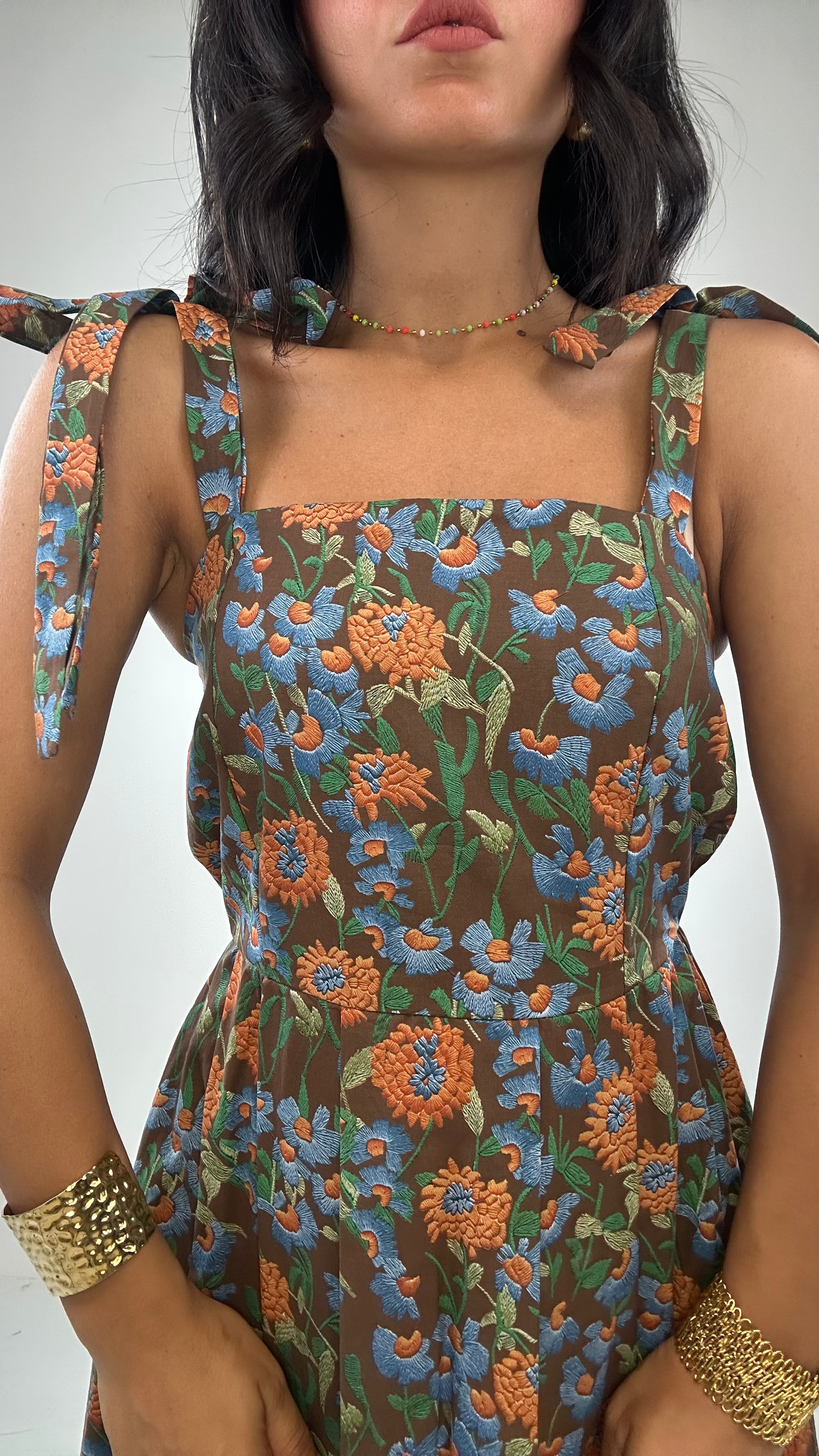 Vestito MARY CON FIOCCHETTI - MARRONE