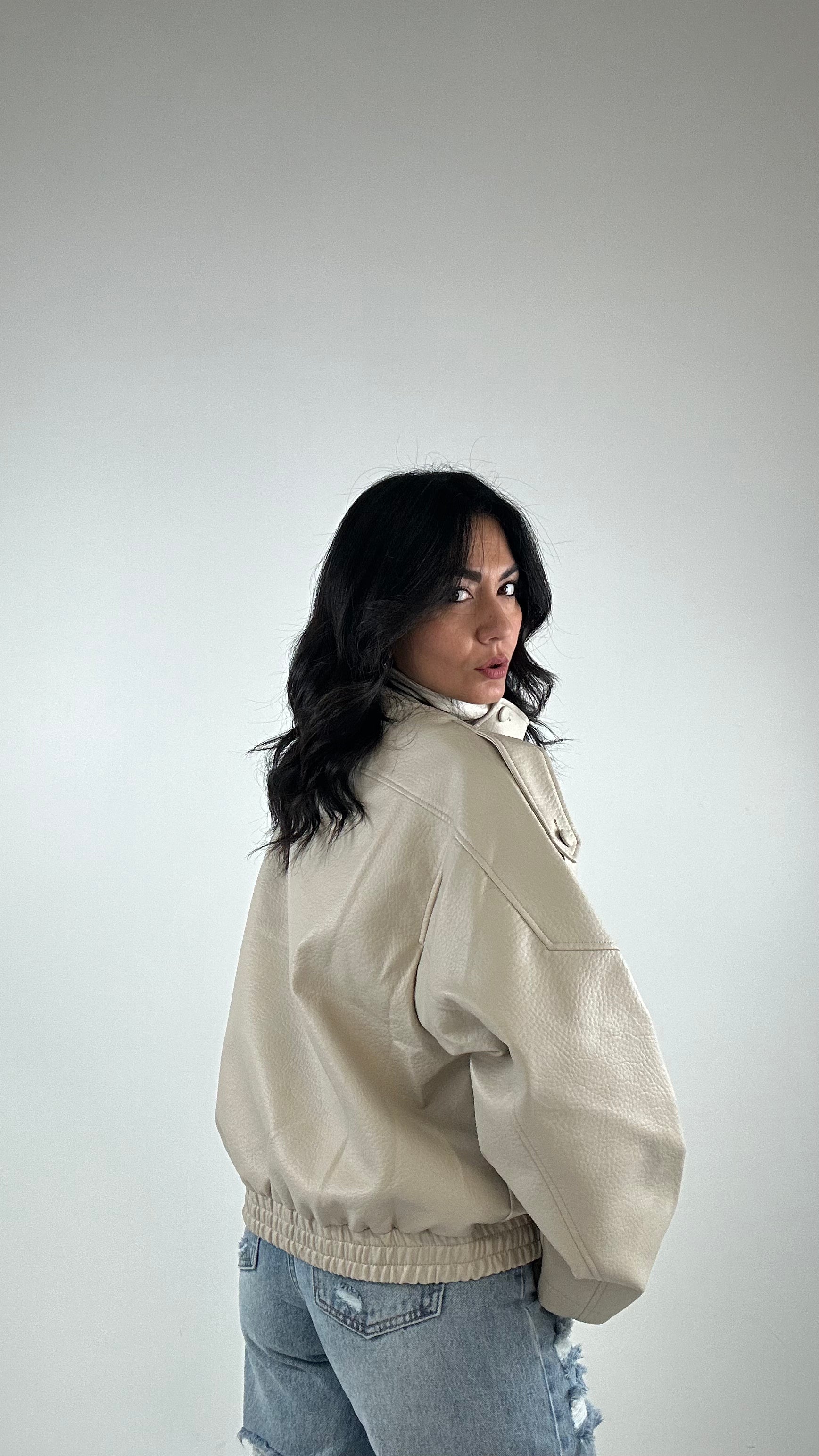 Giubbino ECOPELLE COLLO E BOTTONI - CREMA