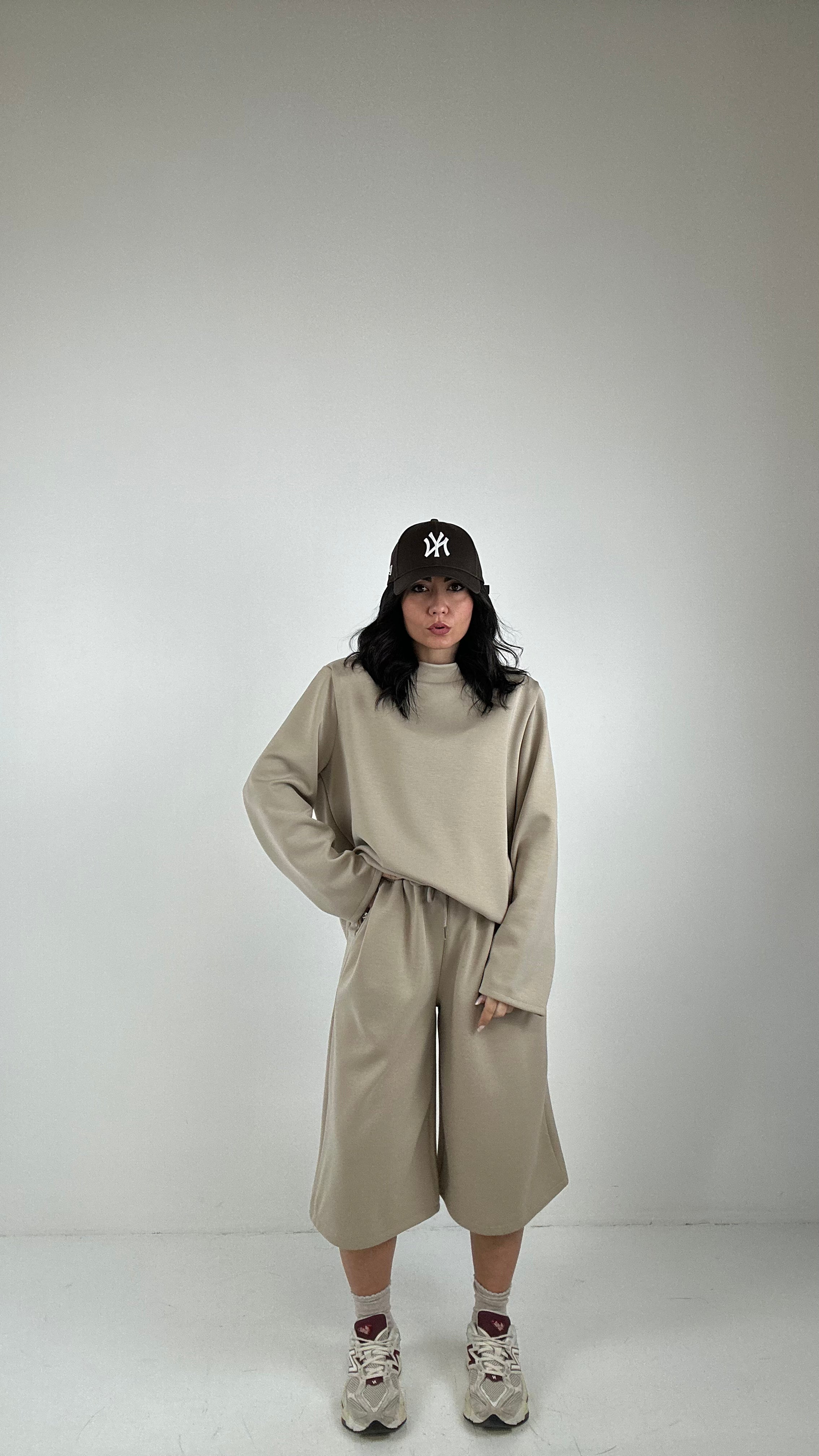 Completo BERMUDA E SPALLINA - BEIGE