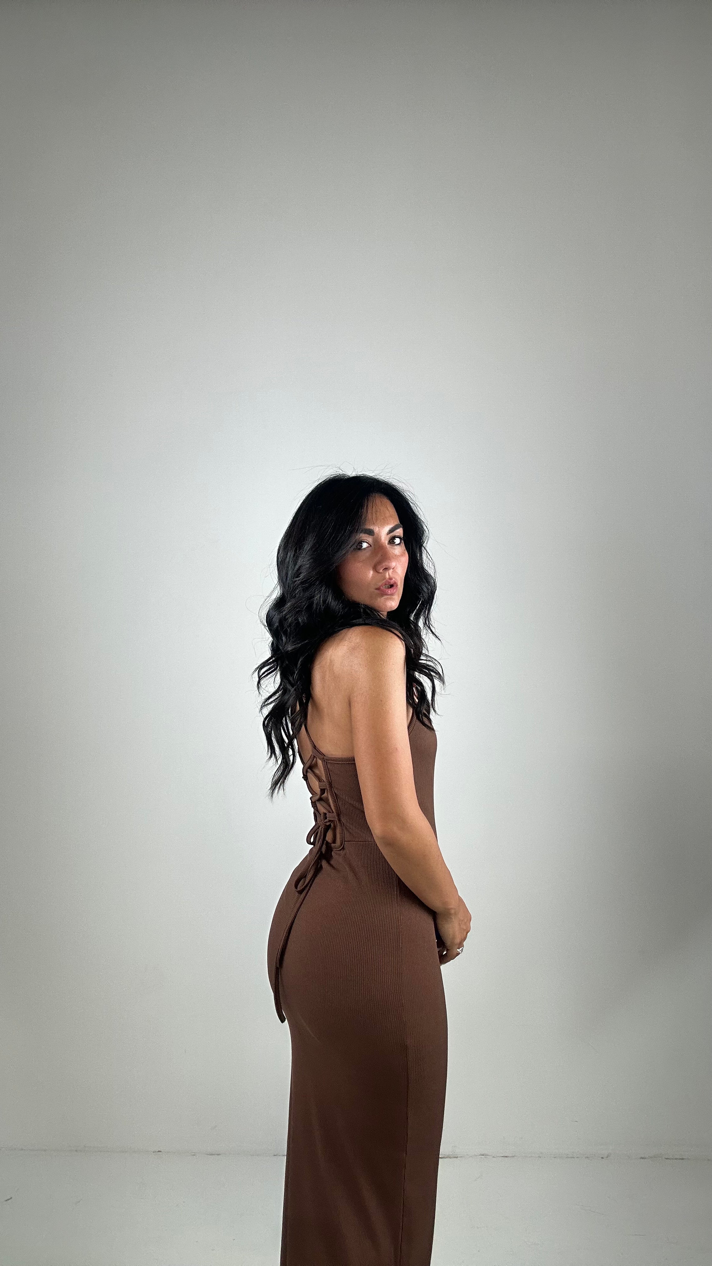Vestito COSTINE INTRECCIO SUL RETRO - MARRONE