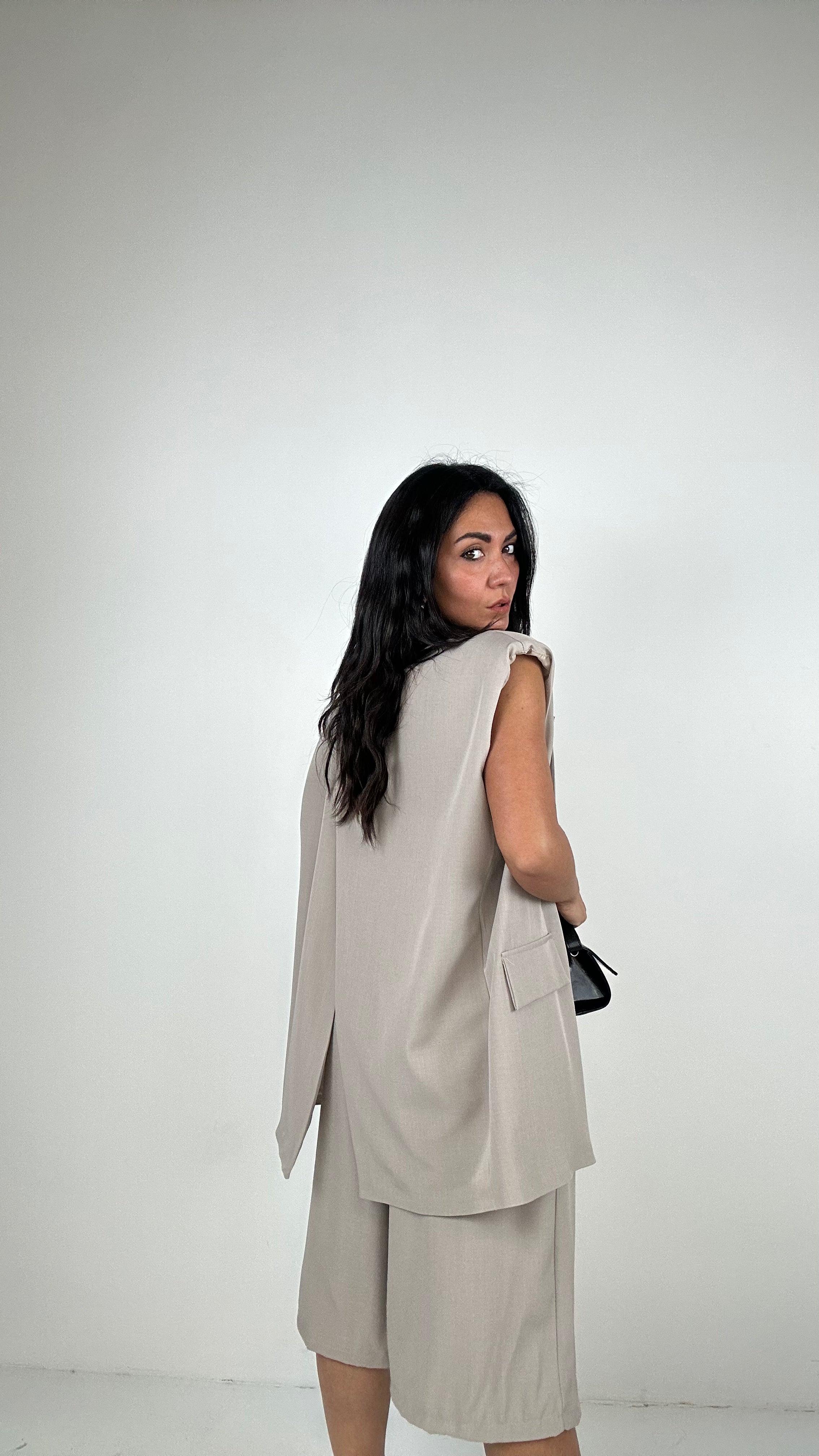 Tailleur GILET OVER E BERMUDA - BEIGE