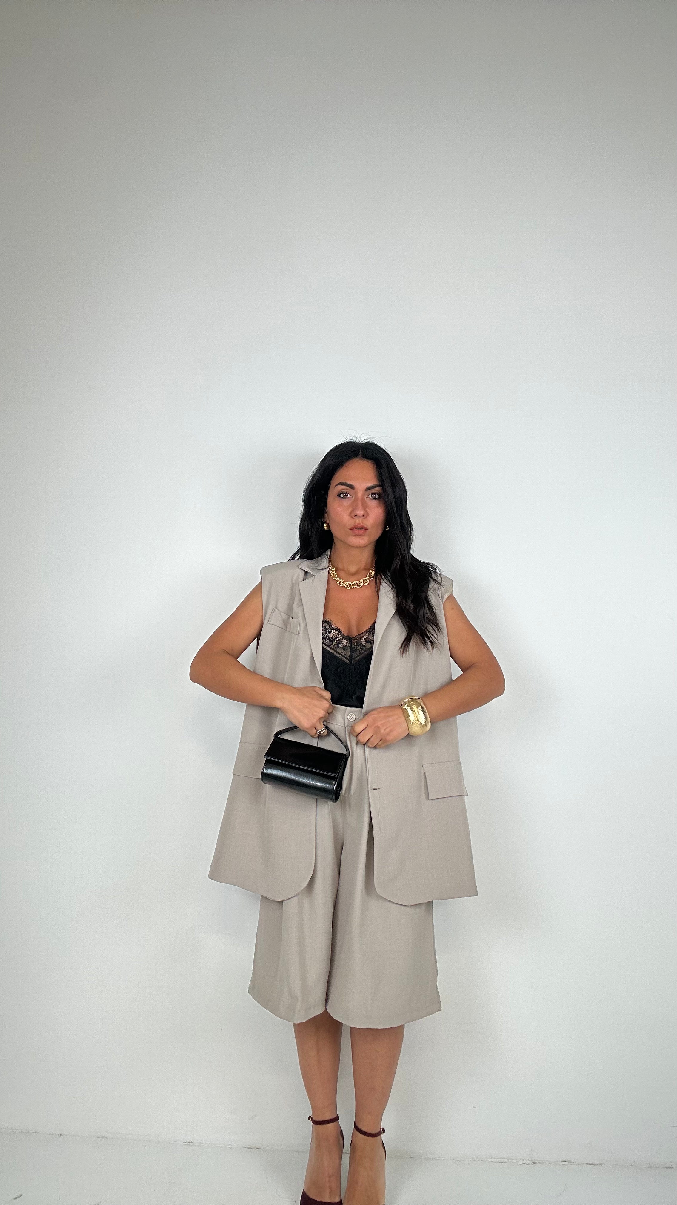 Tailleur GILET OVER E BERMUDA - BEIGE