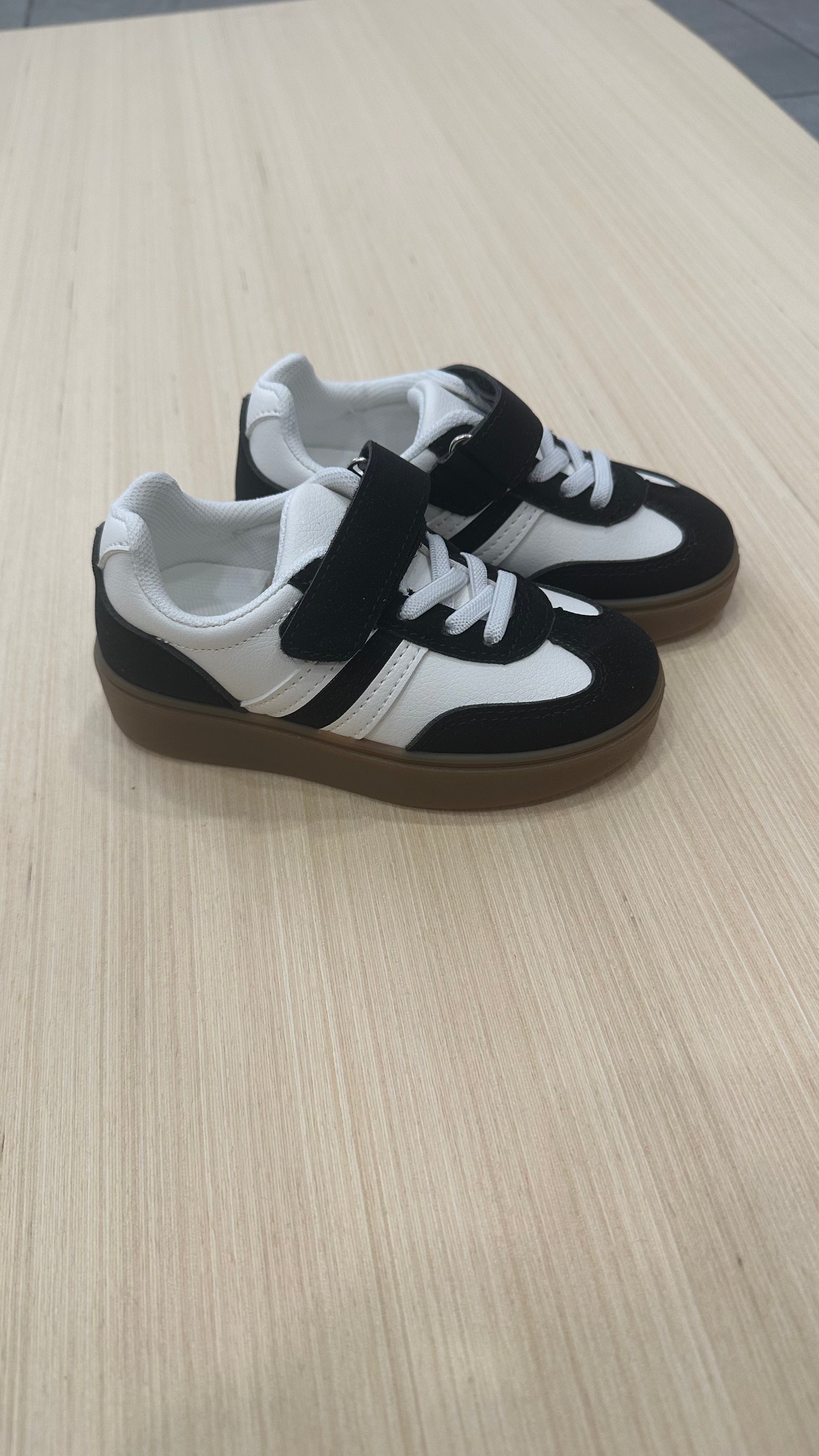 Sneakers PELLE CAMOSCIO 25-30 - NERO