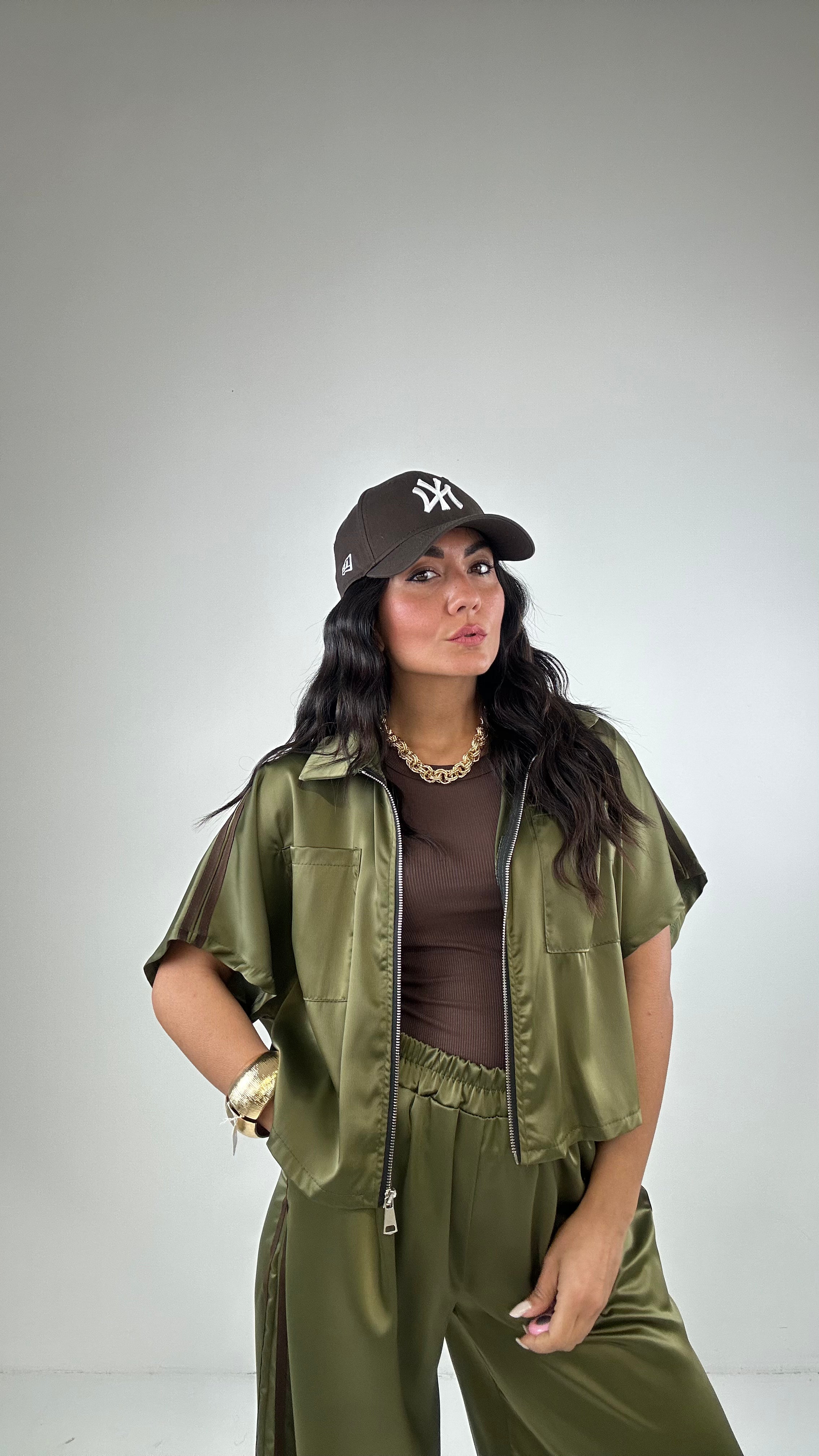 Completo ADI SATIN - VERDE MILITARE