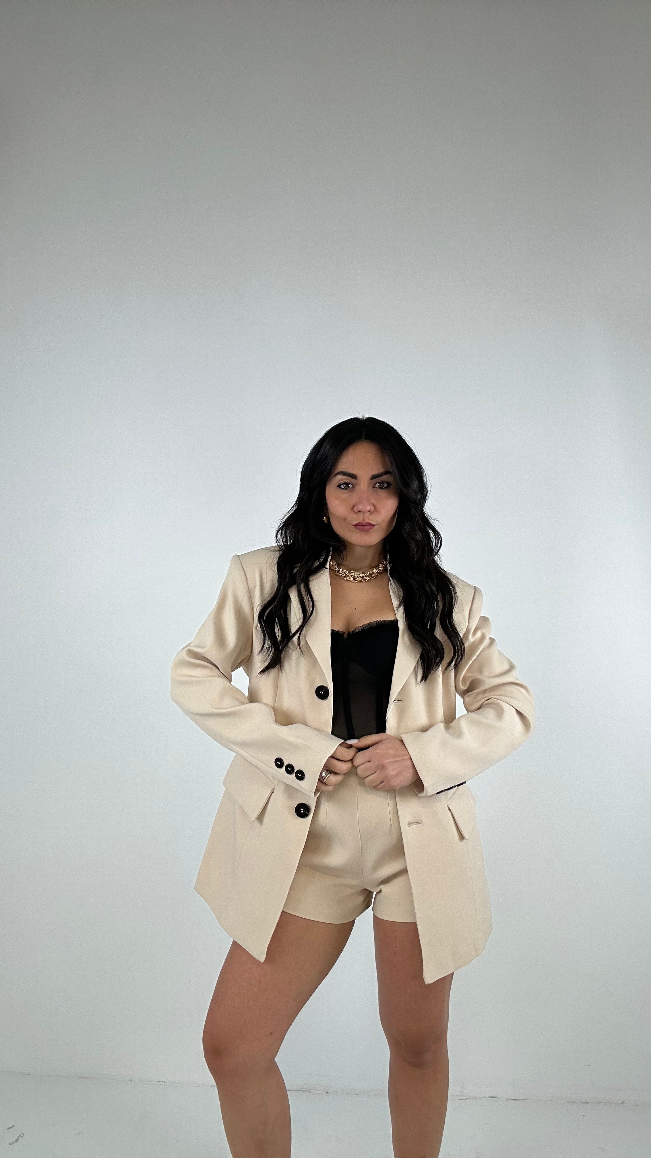 Tailleur CON PANTALONCINO - CREMA