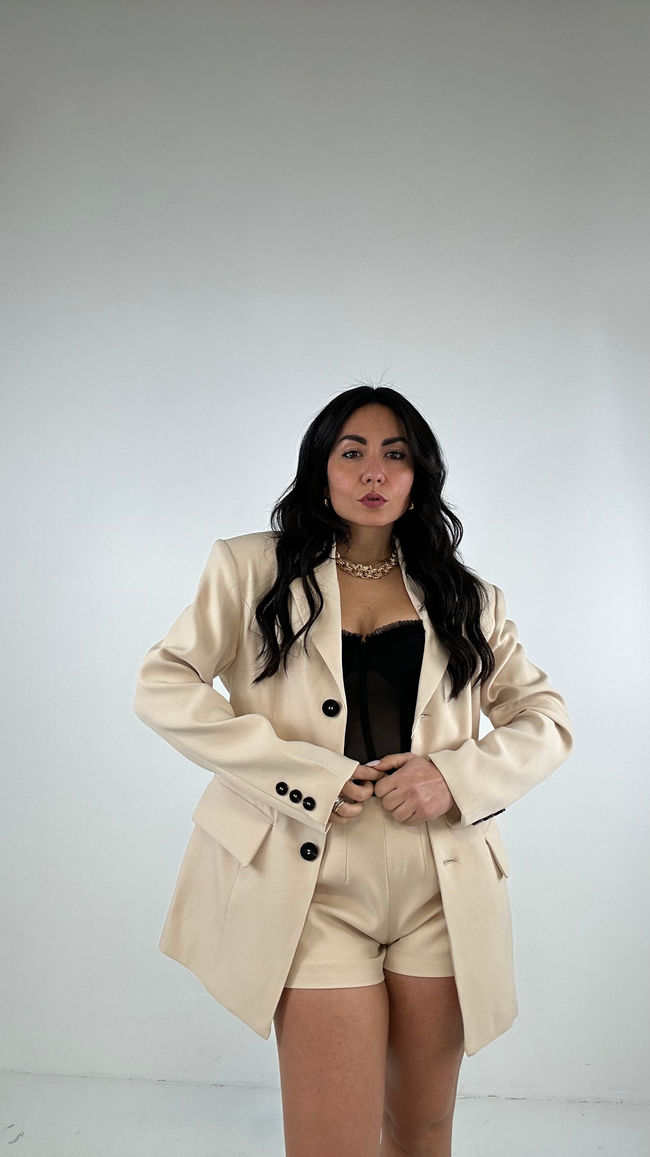 Tailleur CON PANTALONCINO - CREMA