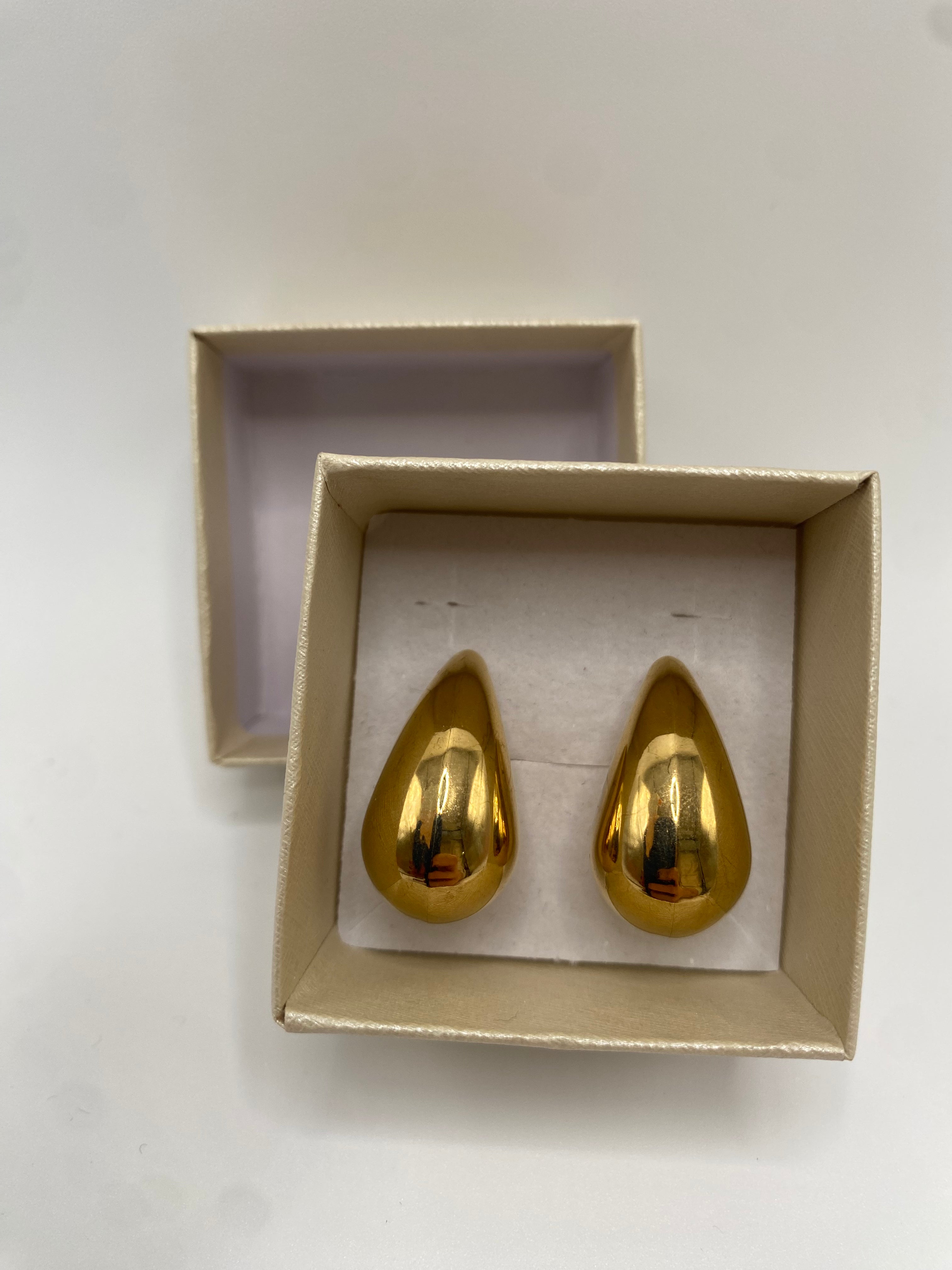 MEDIUM DROP EARRING - GOLD