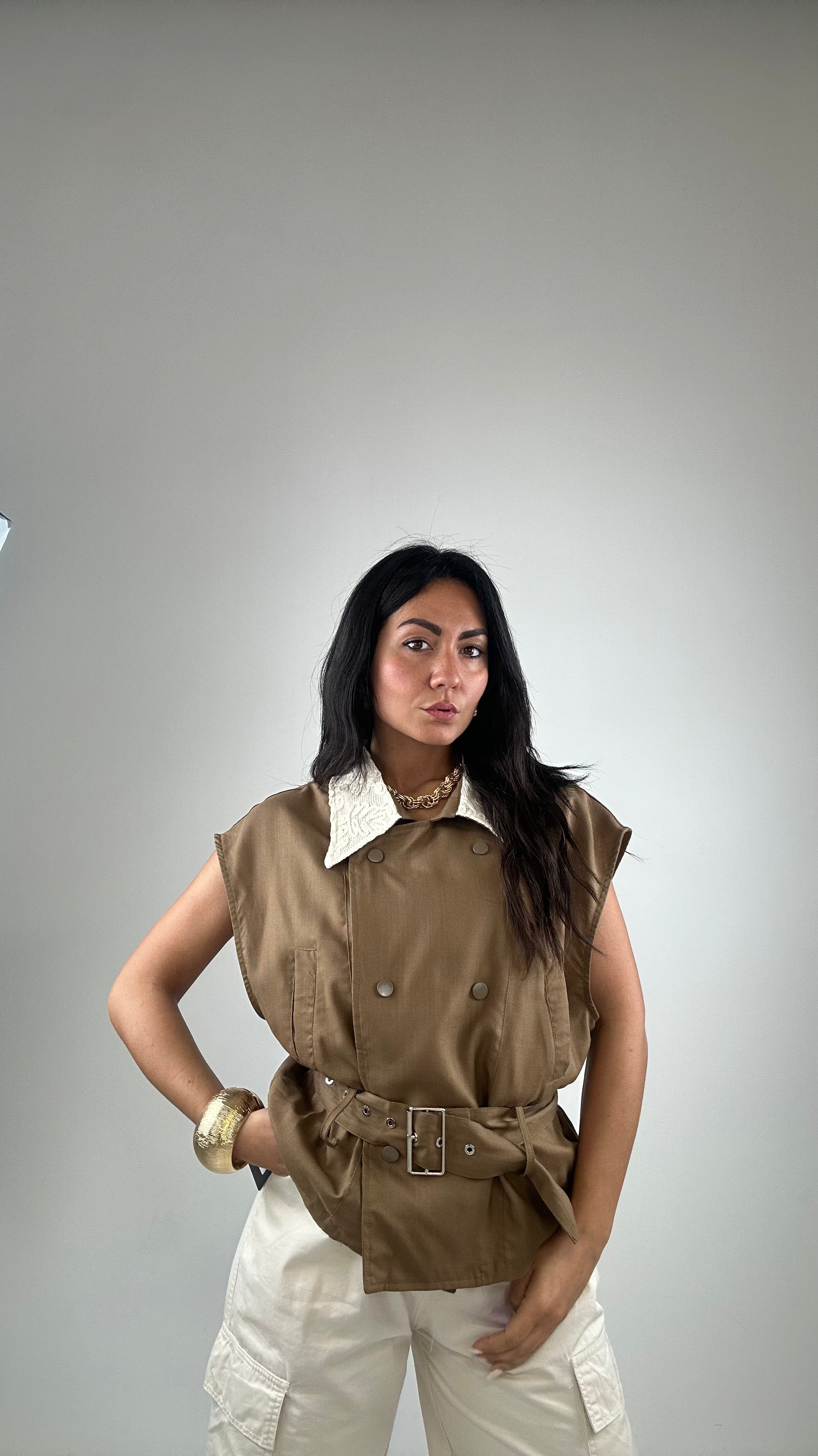 Gilet CON COLLO IN PòIZZO - MARRONE