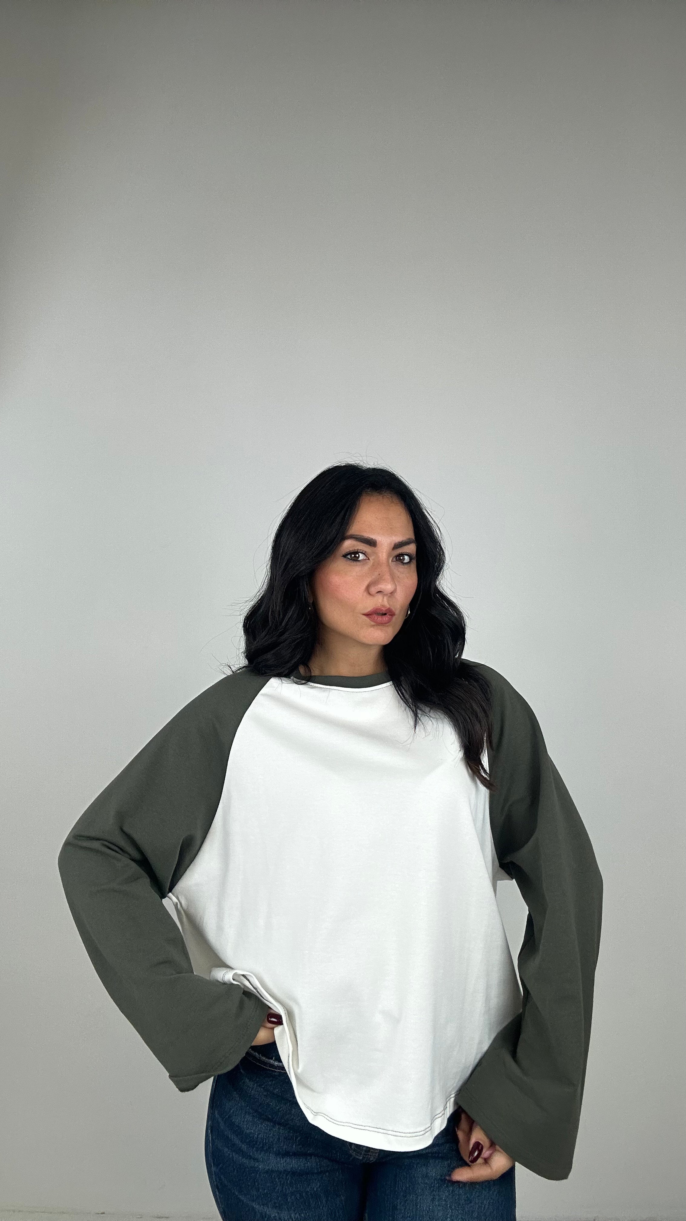 T-shirt MANICA LARGA BICOLOR - VERDE MILITARE