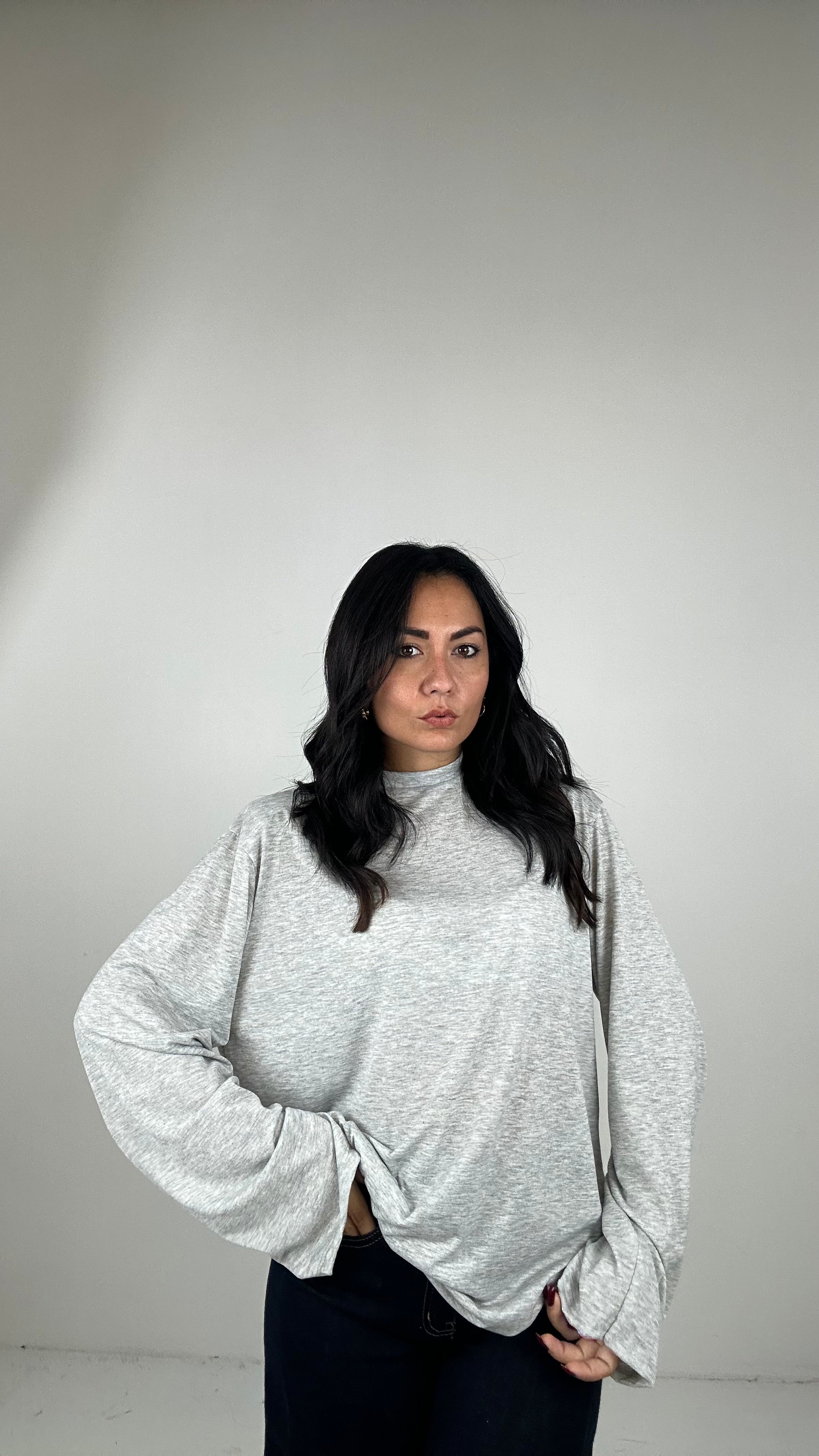 Maglia SPALLINA MANICA LARGA - GRIGIO