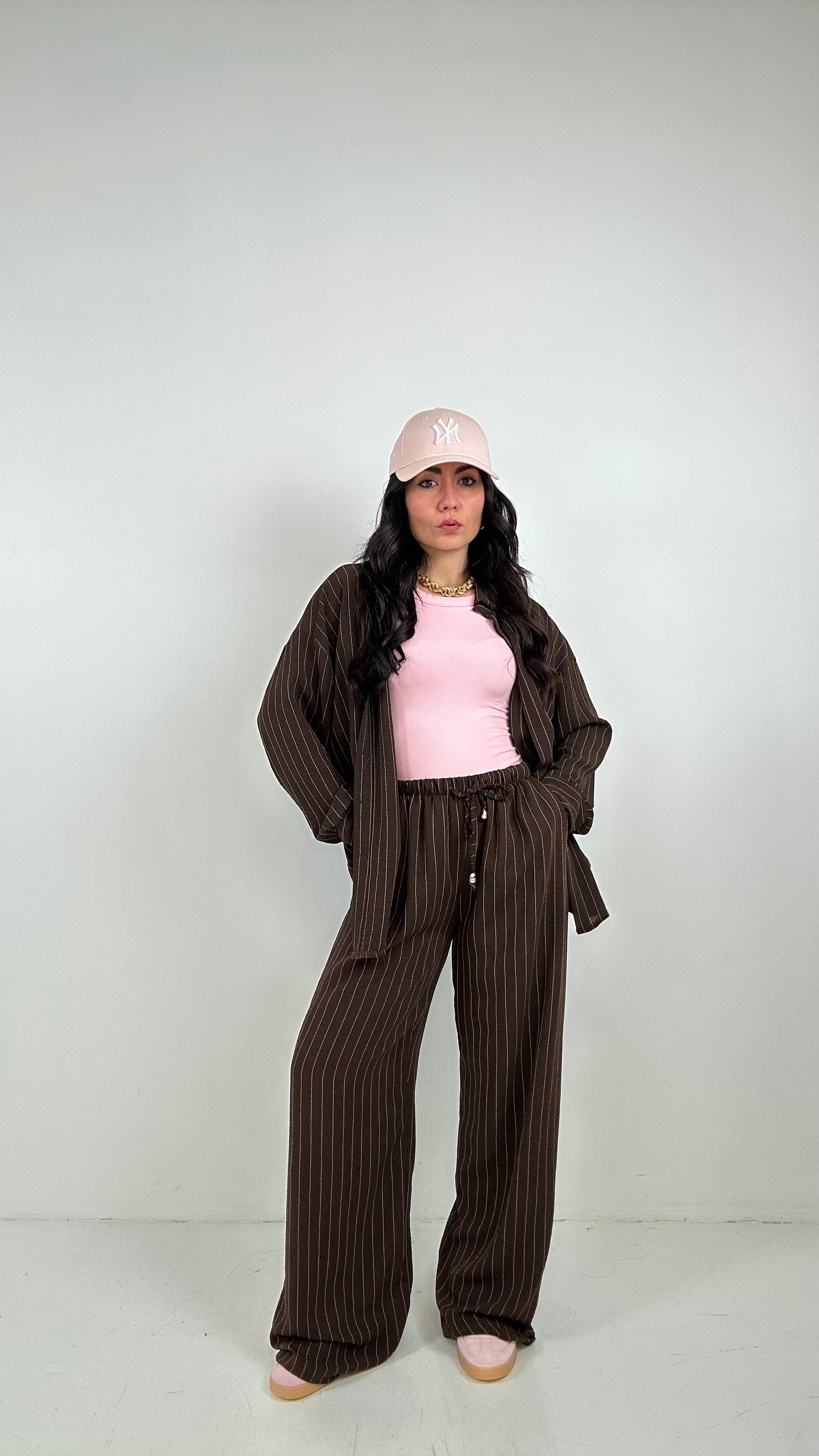 Coordinato con PANTALONE RIGHE - MARRONE