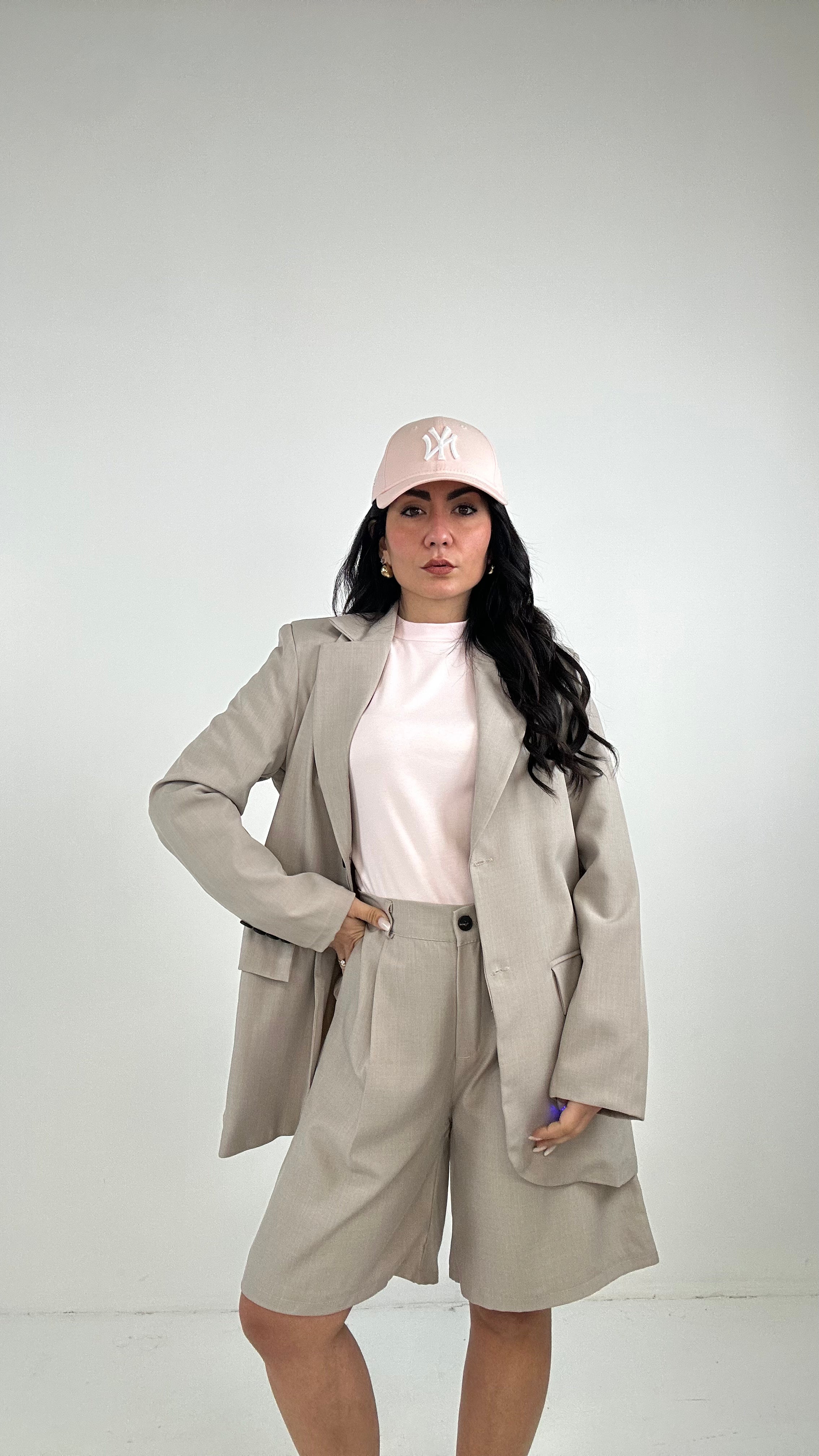 Tailleur SHORTS - BEIGE